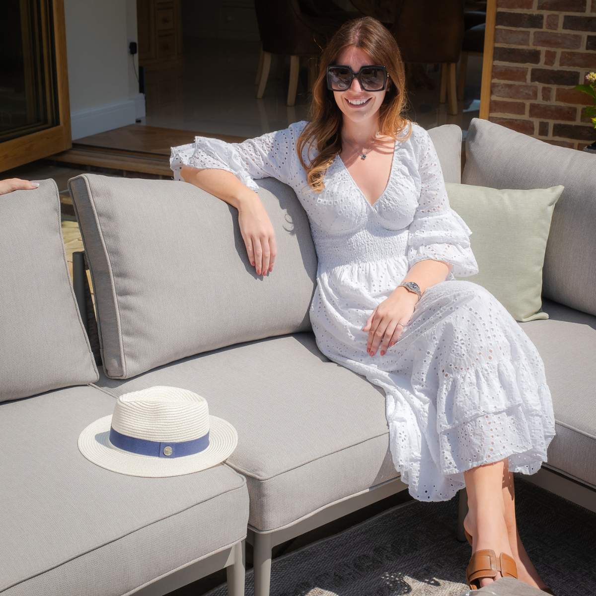 Maze Cool Linen Milan Large Corner Sofa