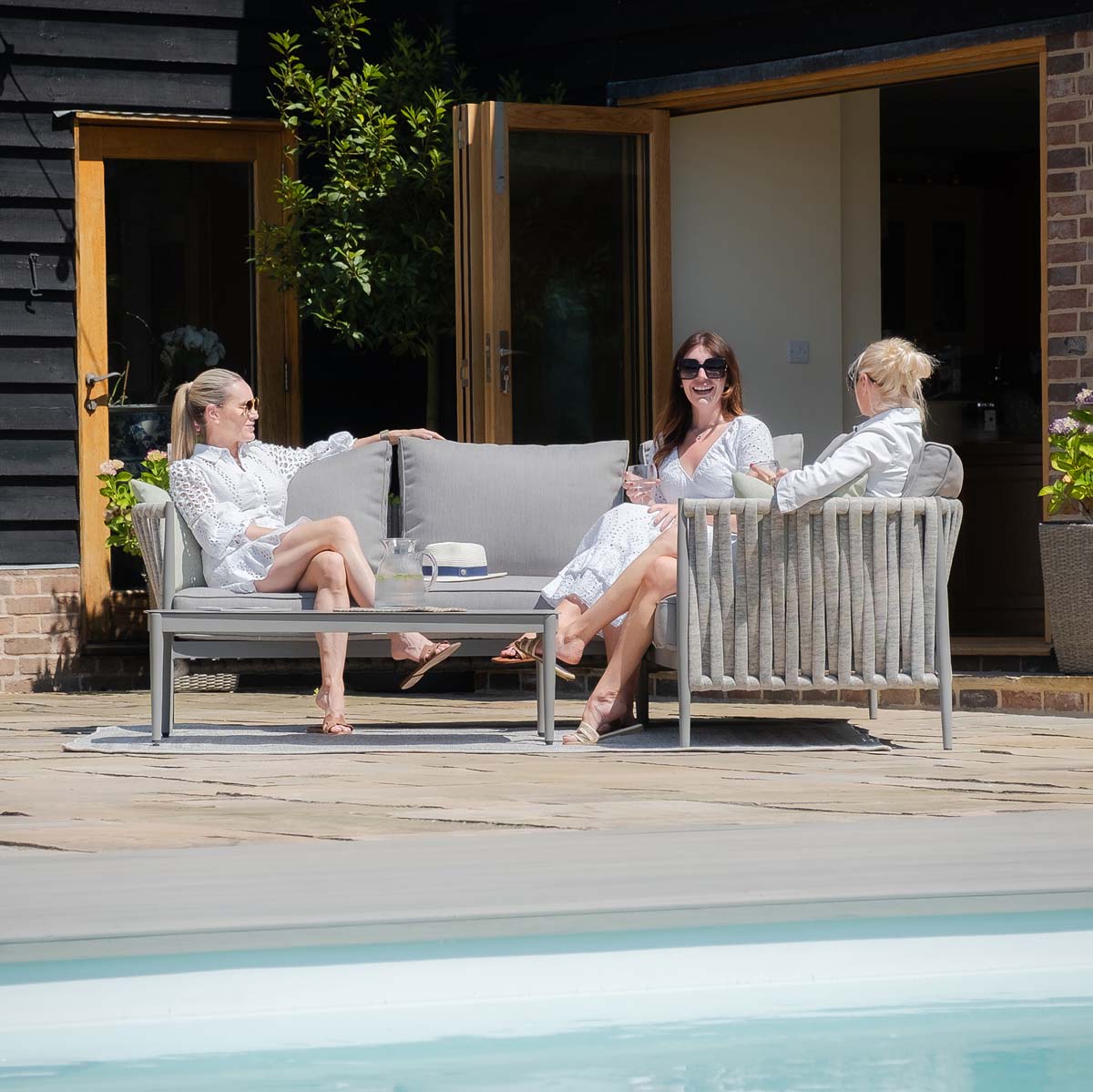 Maze Cool Linen Milan Small Corner Sofa Set