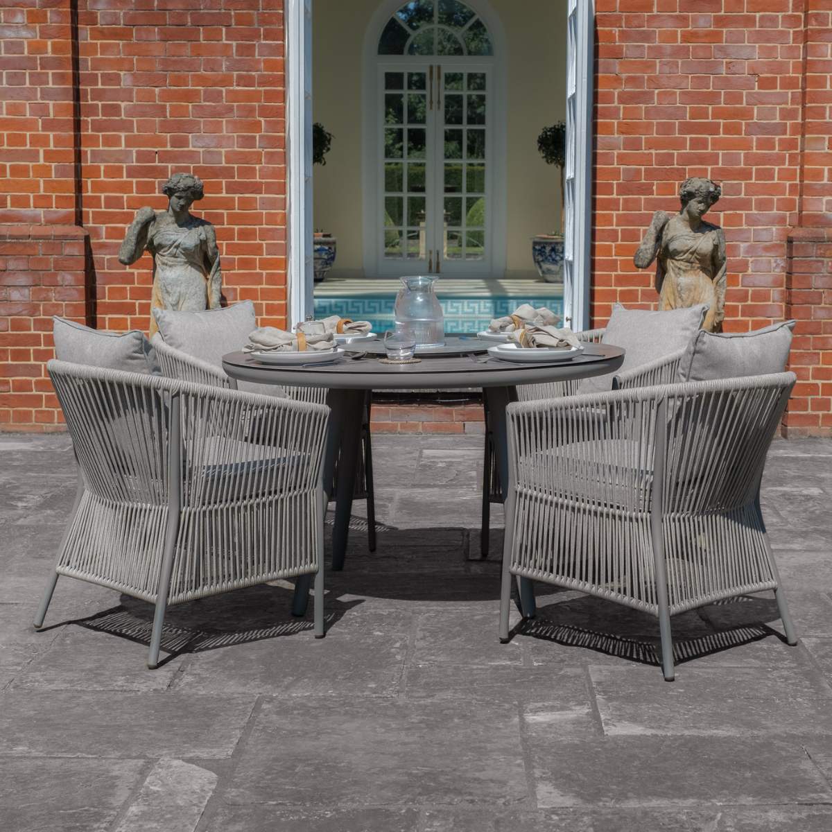 Maze Maldives Rope Weave 4 Seat Round Dining Set