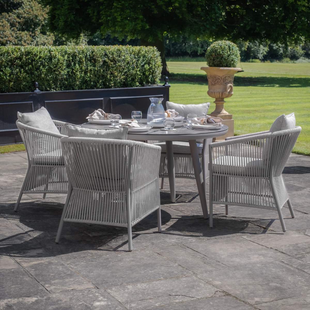 Maze Maldives Rope Weave 4 Seat Round Dining Set