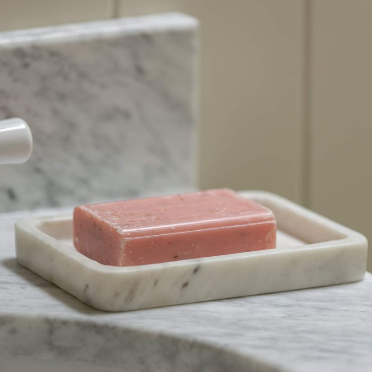 Grand Illusions Marble Soap Dish