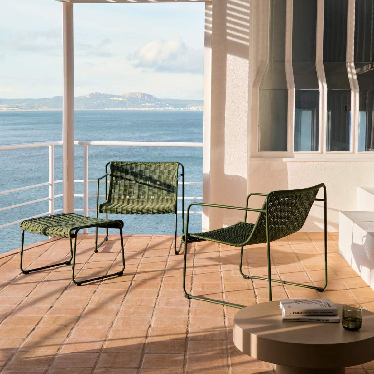 Kave Home Maurina footrest in green galvanised steel and green rope cord 58 x 52.5cm