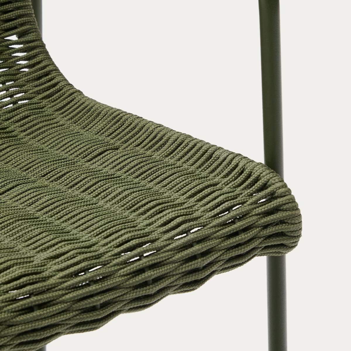 Kave Home Maurina stool in green galvanised steel and green rope cord 64,5cm