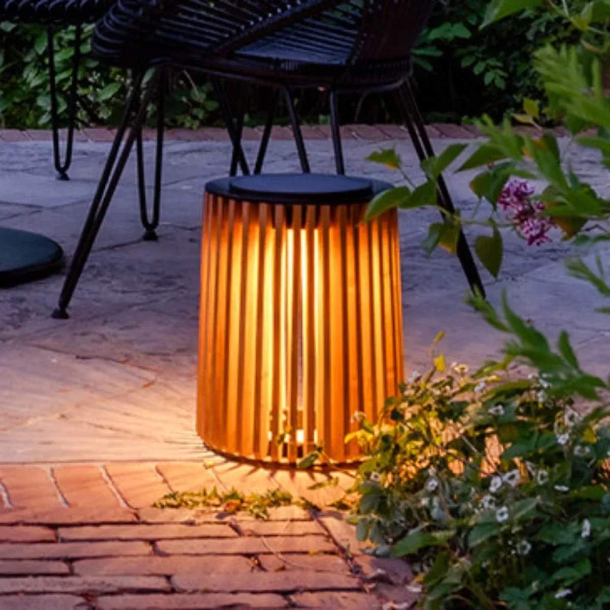 Vincent Shepherd Maya Lamp