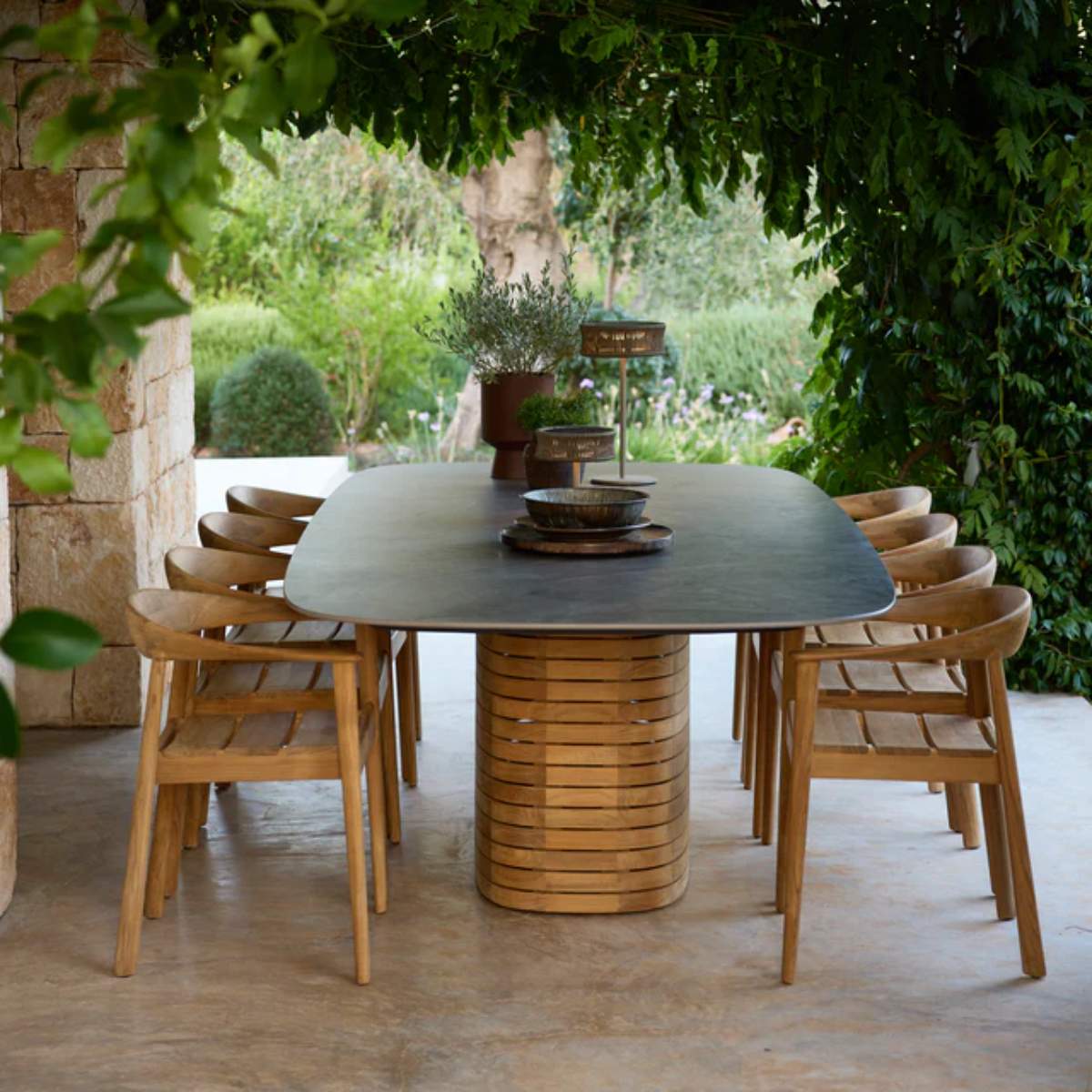 Cane-line Mellow Dining Table, Oval - Large