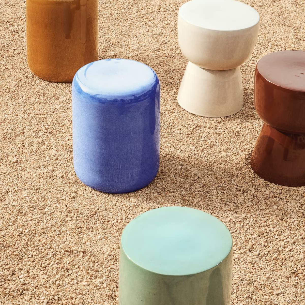 Kave Home Mesquida outdoor side table in ceramic with glazed turquoise finish Ø 35cm