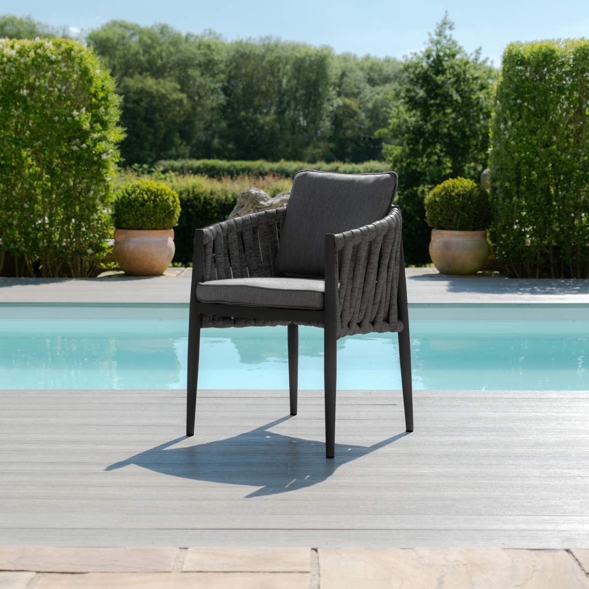 Maze Milan Rope Weave 4 Seat Round Dining Set