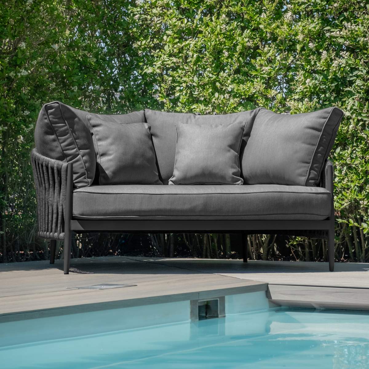 Maze Milan Rope Weave Daybed