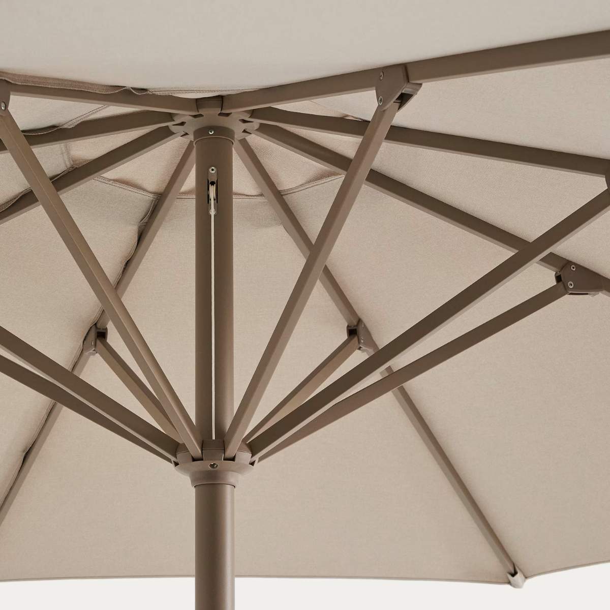 Kave Home Milna beige parasol with central pole and graphite steel structure Ø300cm