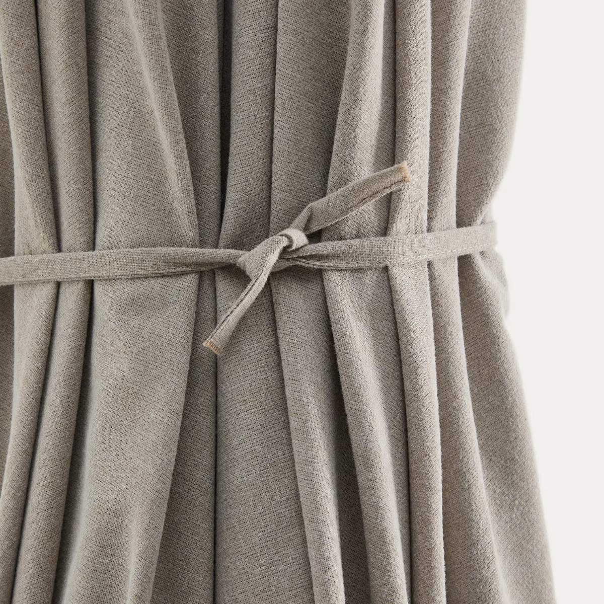 Kave Home Milna beige parasol with central pole and graphite steel structure Ø300cm