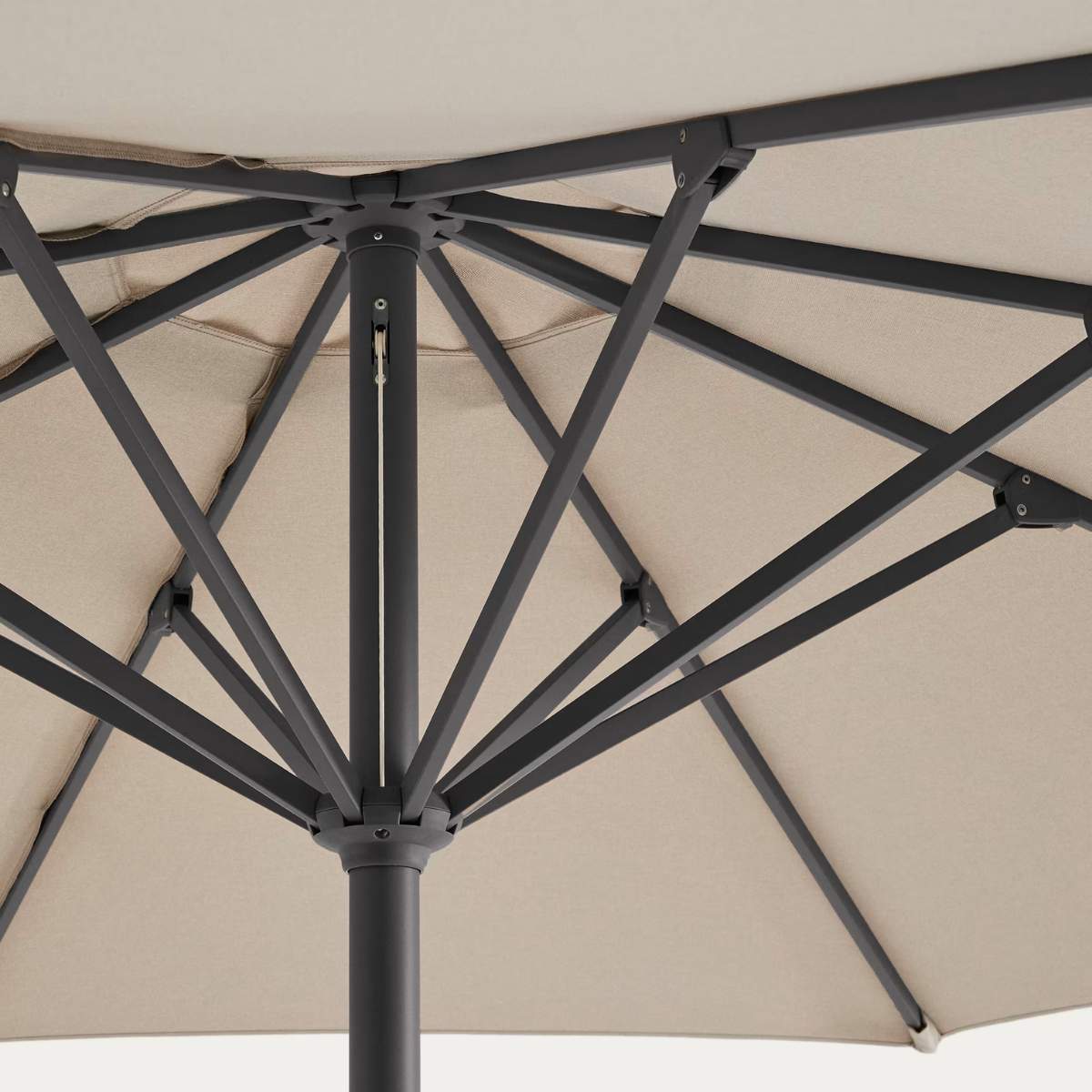 Kave Home Milna beige parasol with central pole and graphite steel structure Ø300cm