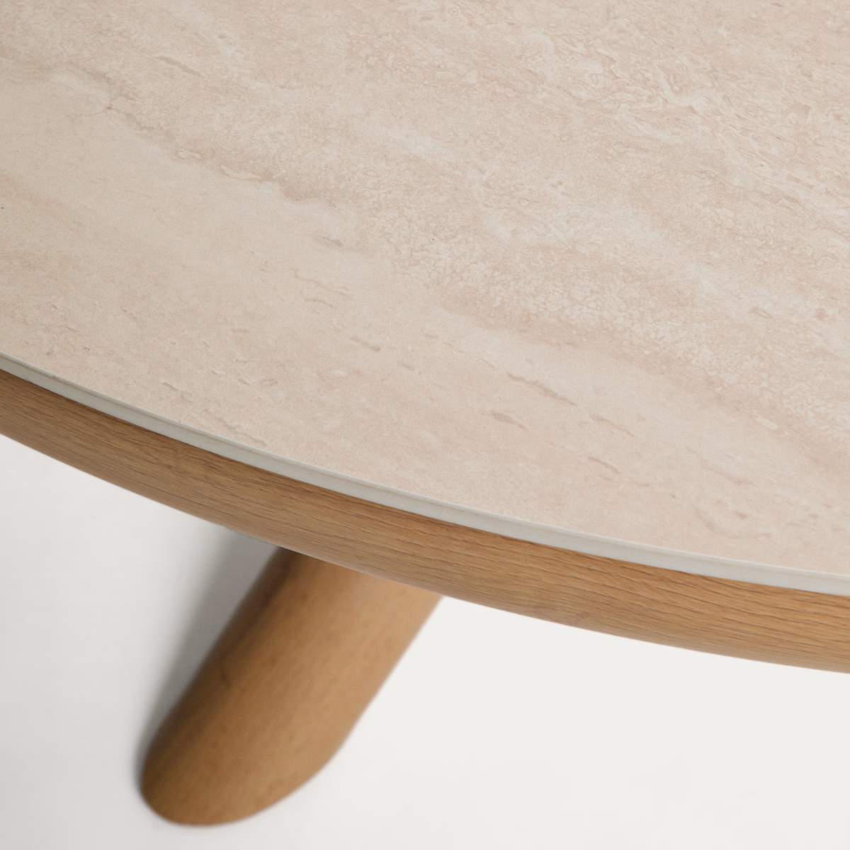 Kave Home Mirtia outdoor table in wood-effect aluminium and ecru sintered stone Ø 148cm