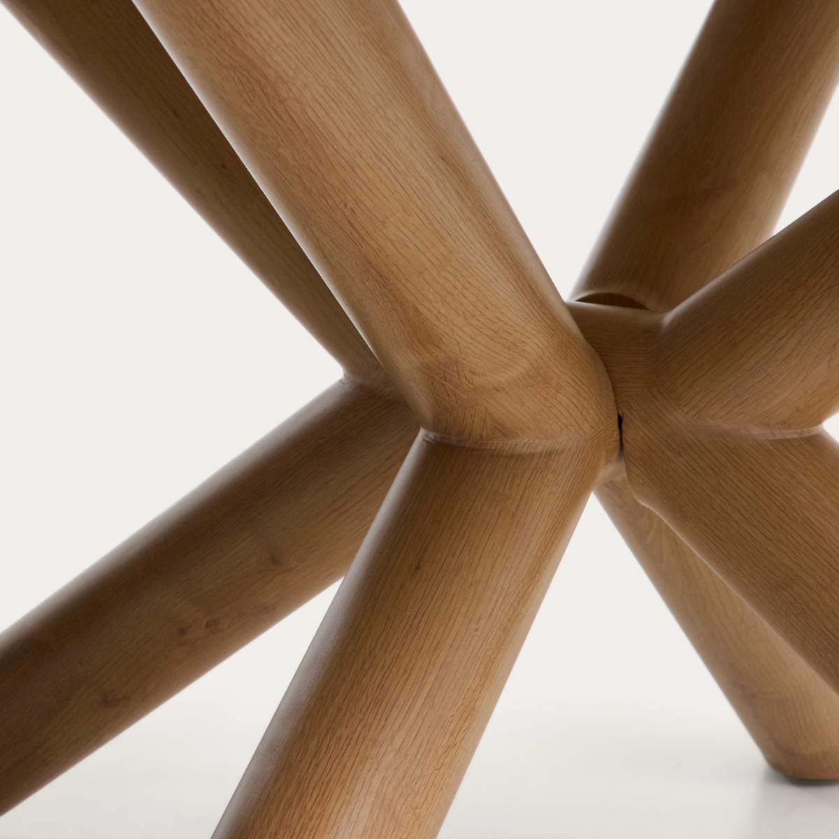 Kave Home Mirtia outdoor table in wood-effect aluminium and ecru sintered stone Ø 148cm