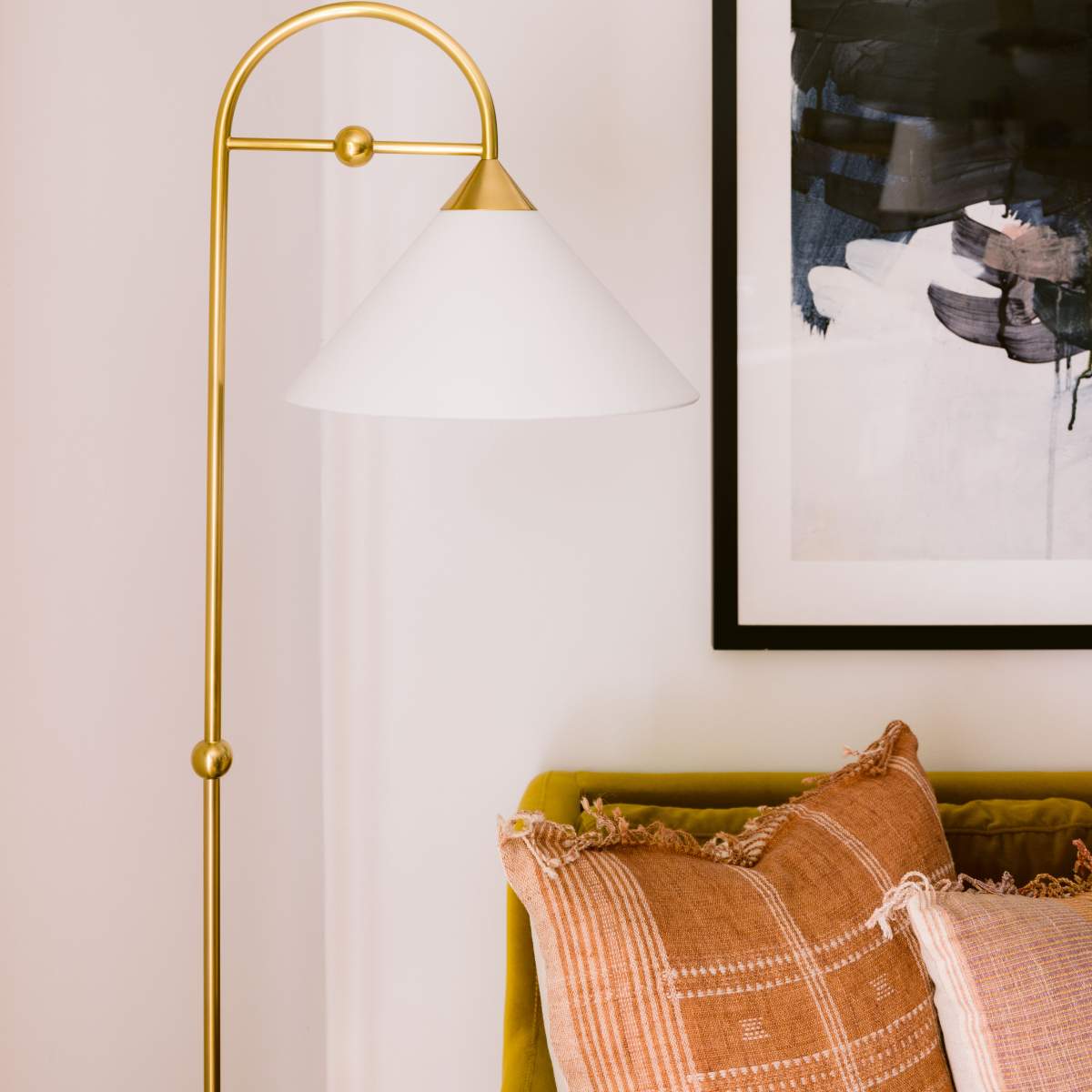 Hudson Valley Lighting Mitzi 1 Light Floor Lamp - Sang