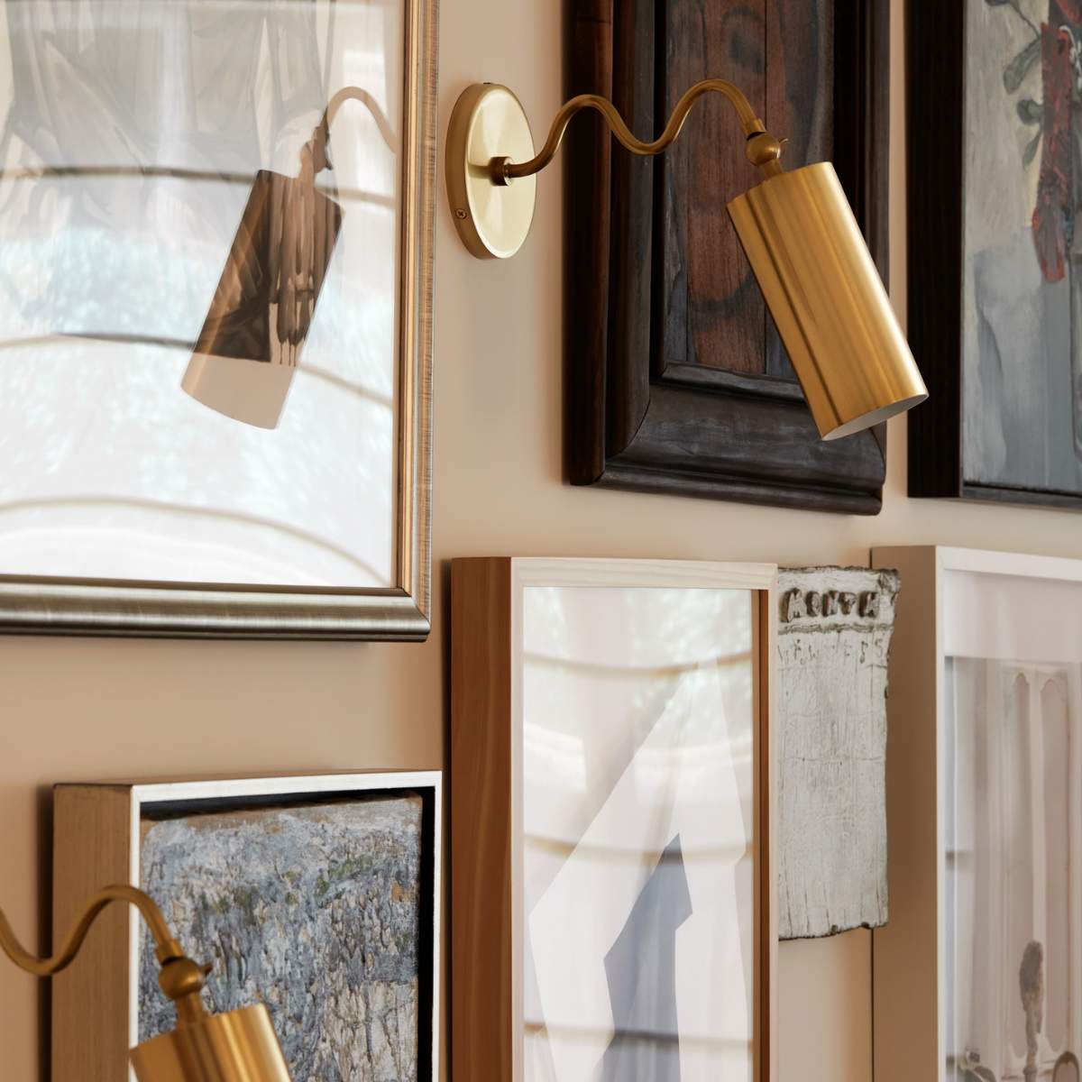 Hudson Valley Lighting Mitzi 1 Light Wall Sconce - Bea