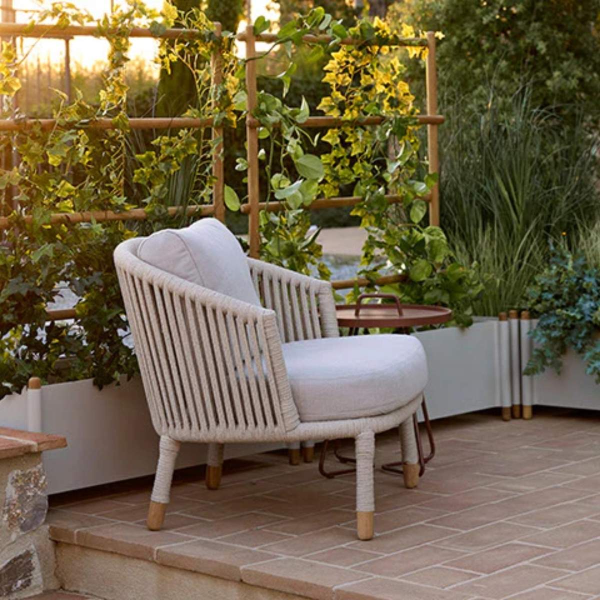 Cane-line Moments Lounge Chair