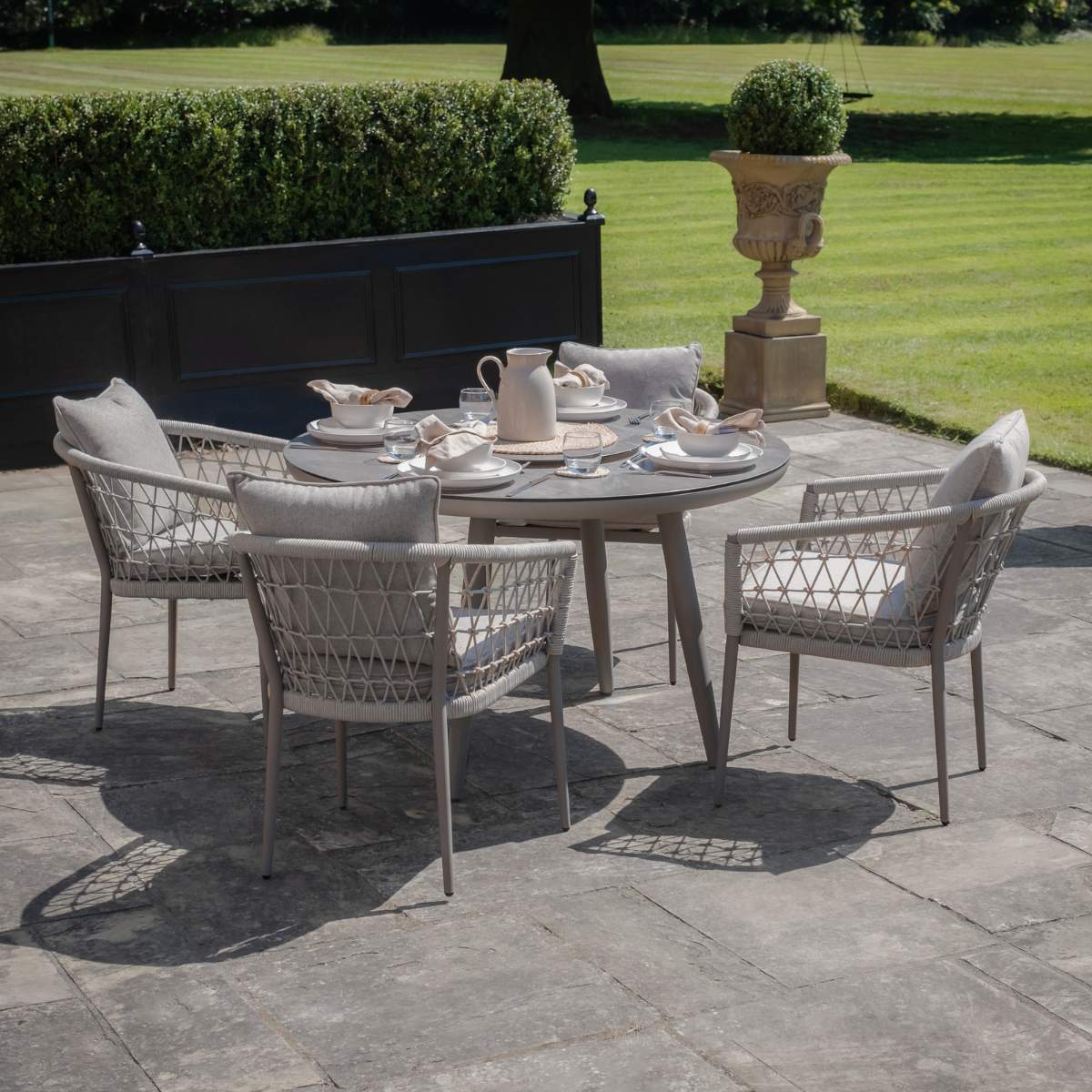 Maze Monaco Rope Weave 4 Seat Round Dining Set