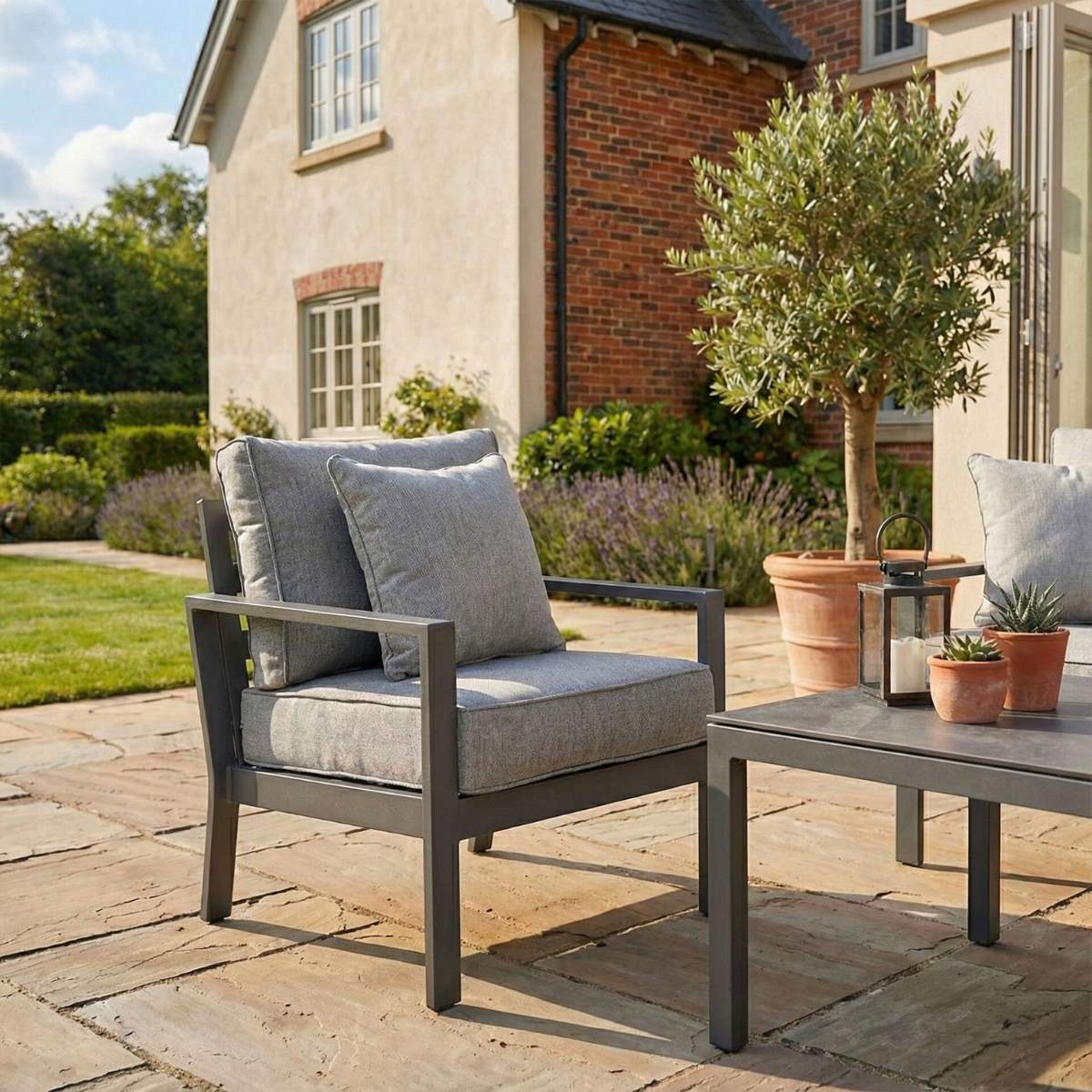 Maze Montreal Aluminium 3 Seat Garden Sofa Set