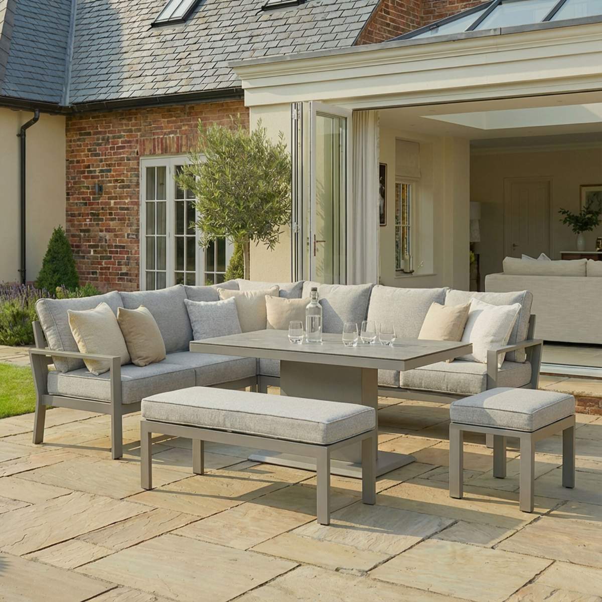 Maze Montreal Aluminium Large Garden Corner Dining Set