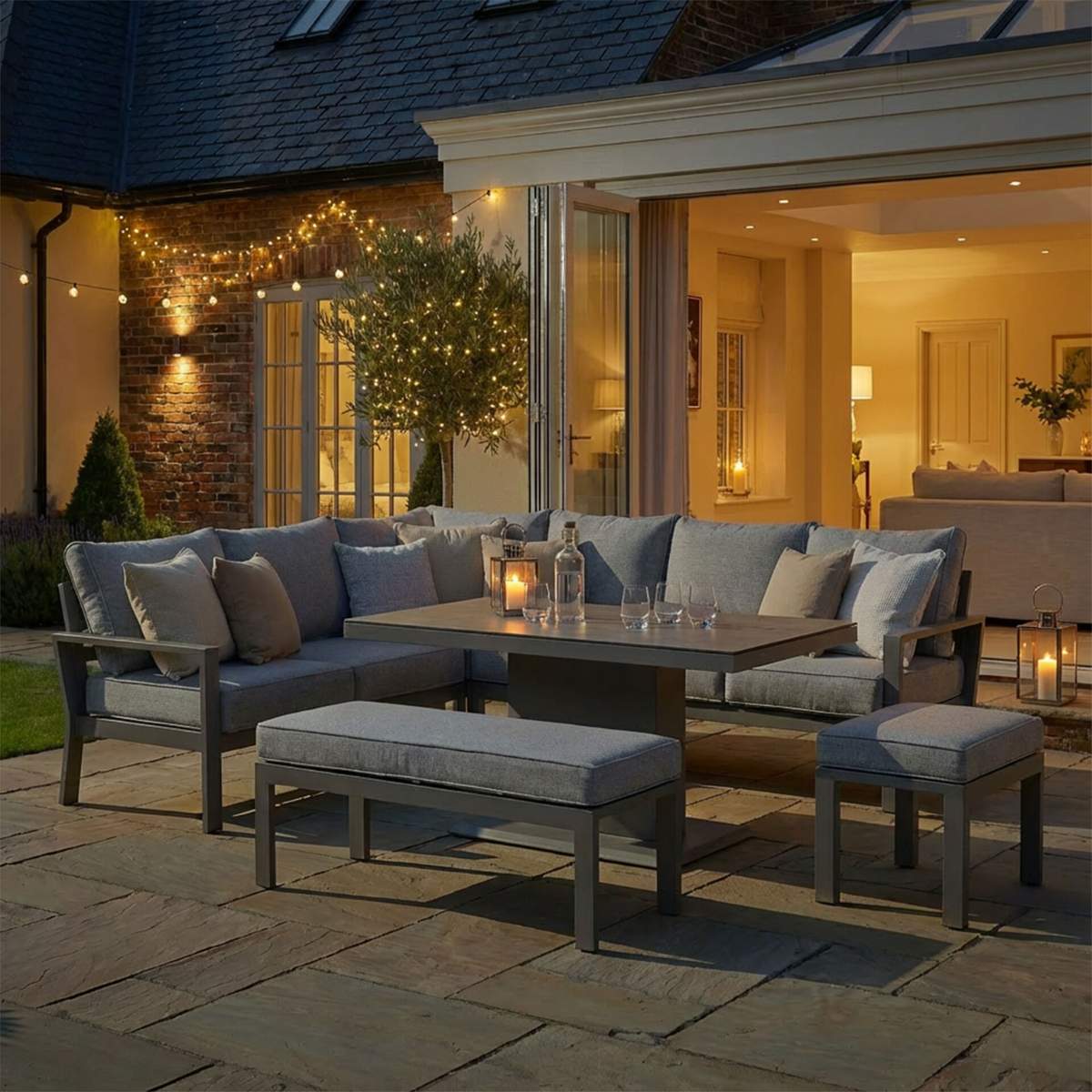 Maze Montreal Aluminium Large Garden Corner Dining Set
