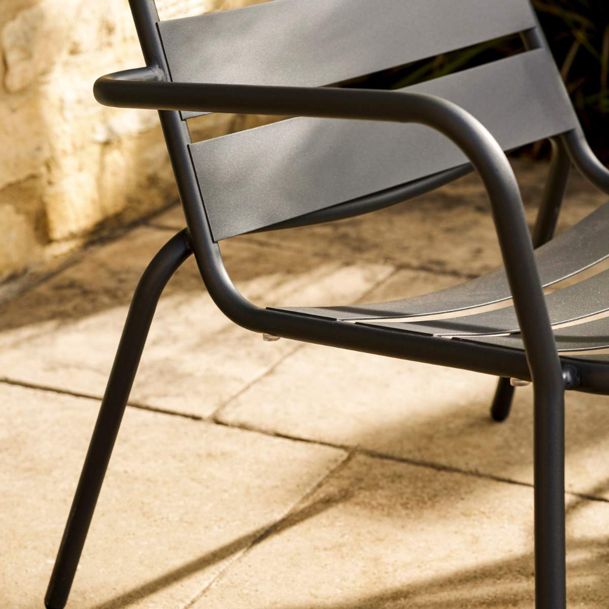Garden Trading Newbridge Armchair Set Carbon
