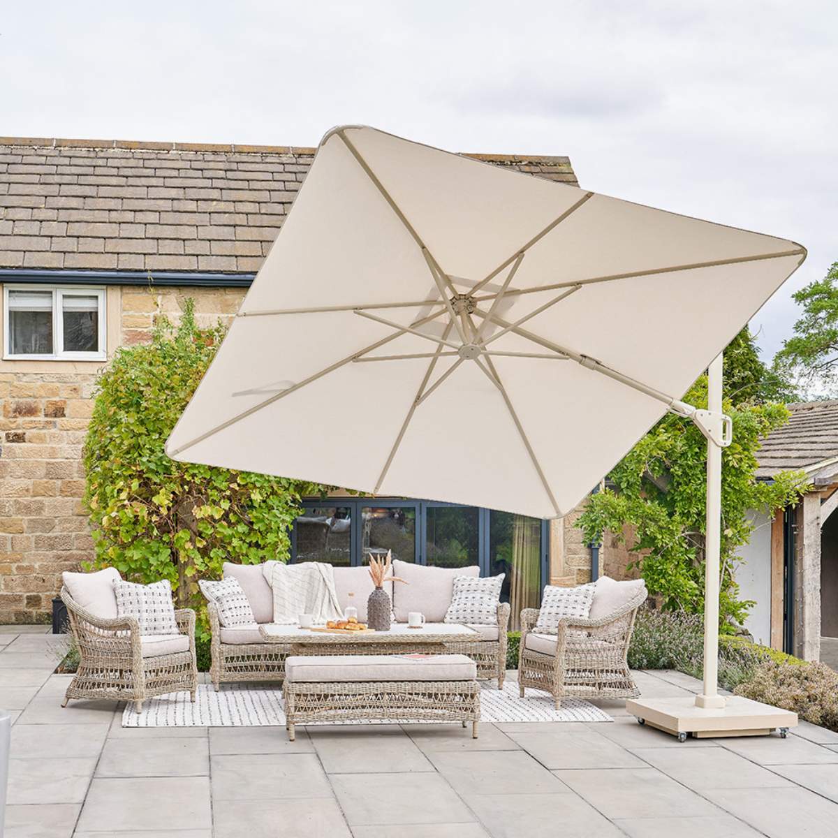 Pacific Lifestyle Nexus T2 Premium Sandstone / Champagne Free Arm Parasol