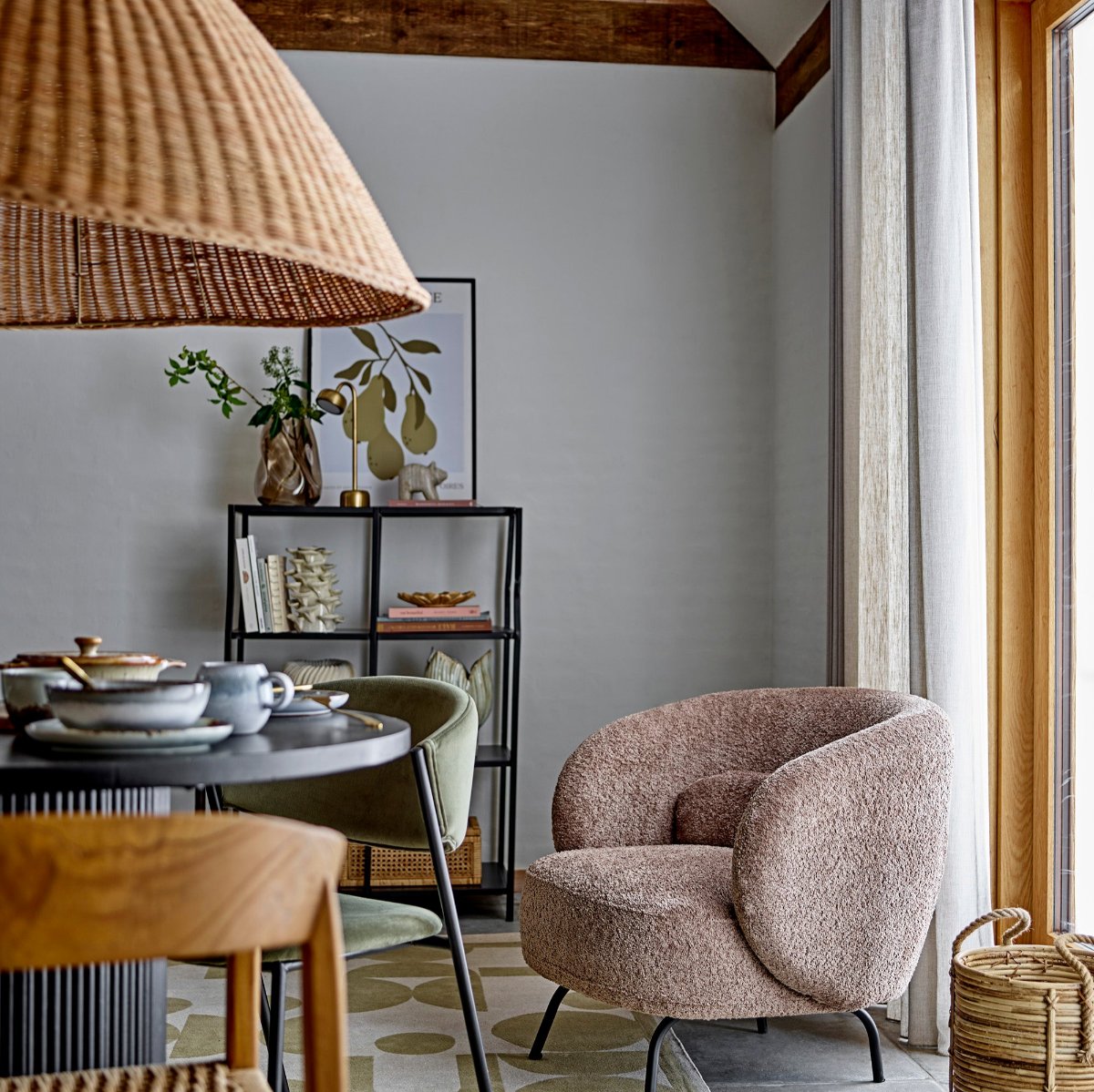 Nico Portable Lamp Rechargeable Brass Metal - lifestyle beaumonde