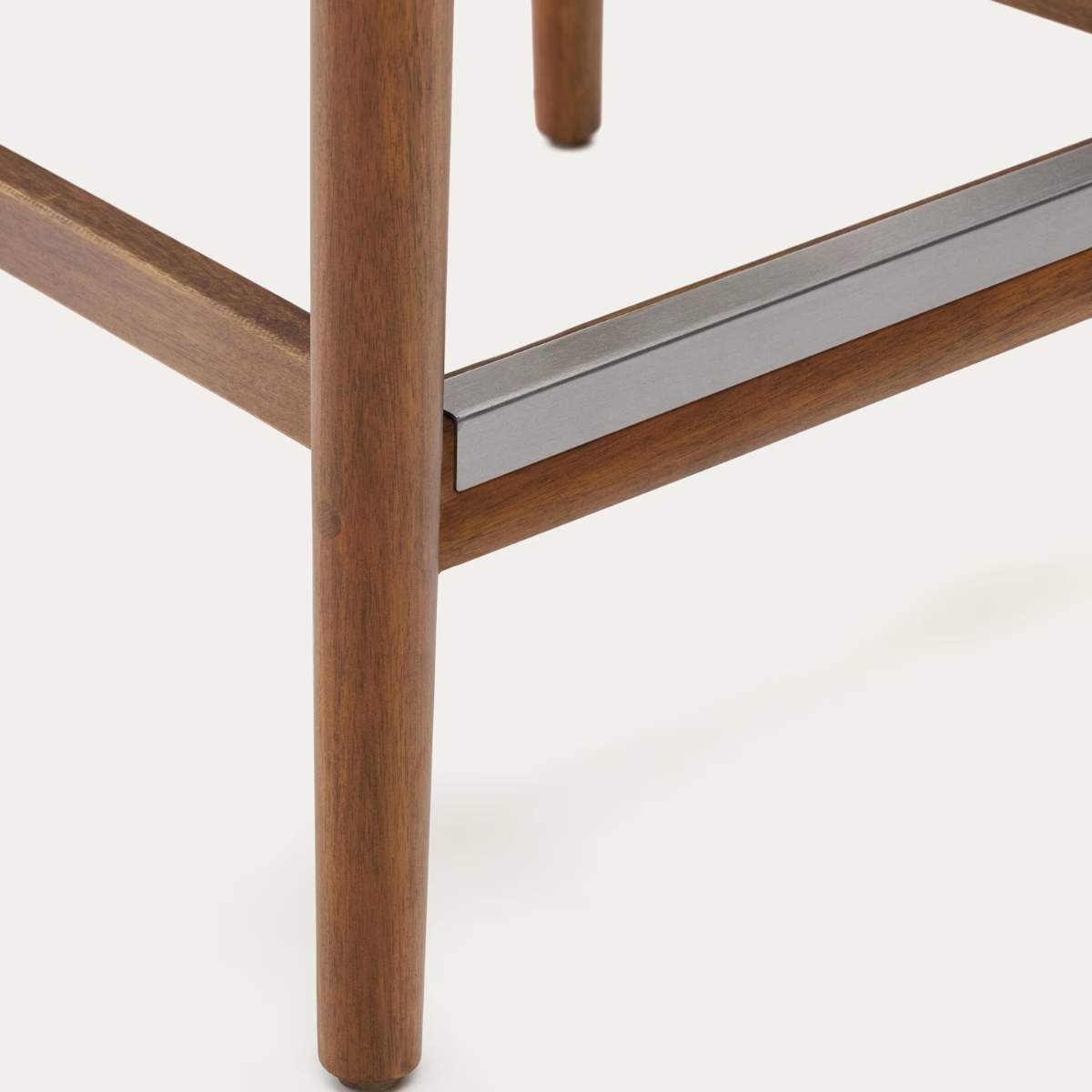 Kave Home Nina stool made of solid acacia wood with black finish and beige rope height 62 cm