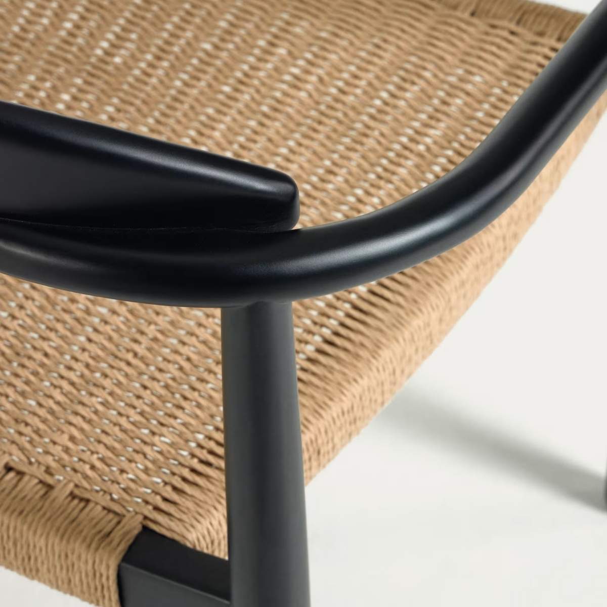 Kave Home Nina stackable chair in FSC 100% solid acacia wood and ecru rope cord