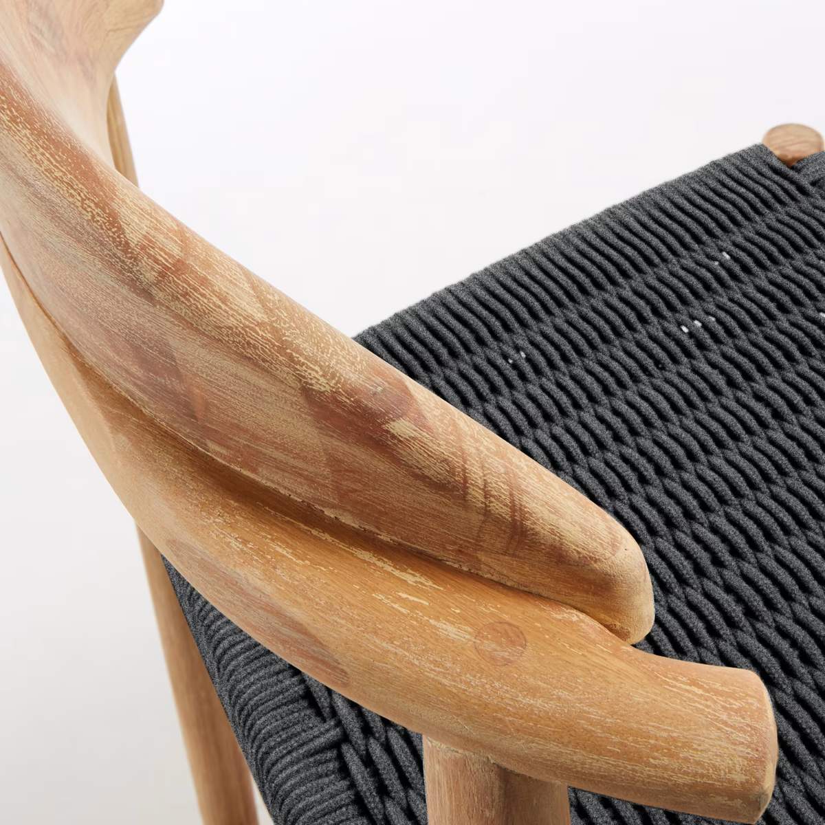 Kave Home Nina stool made of solid acacia wood with black finish and beige rope height 62 cm