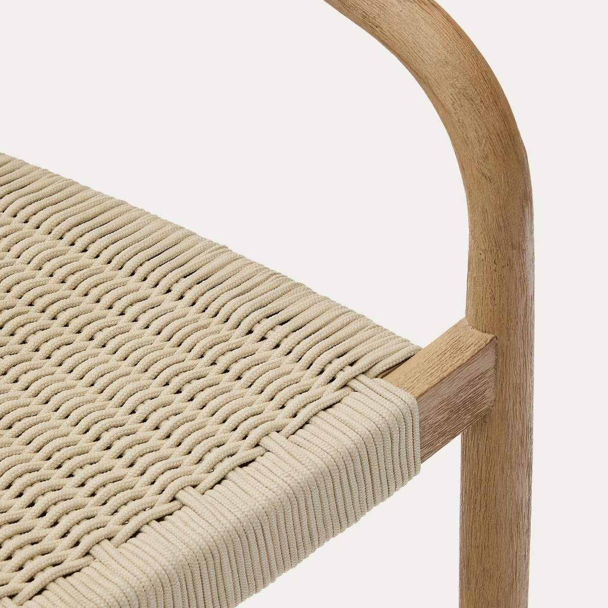 Kave Home Nina stackable chair in FSC 100% solid acacia wood and ecru rope cord