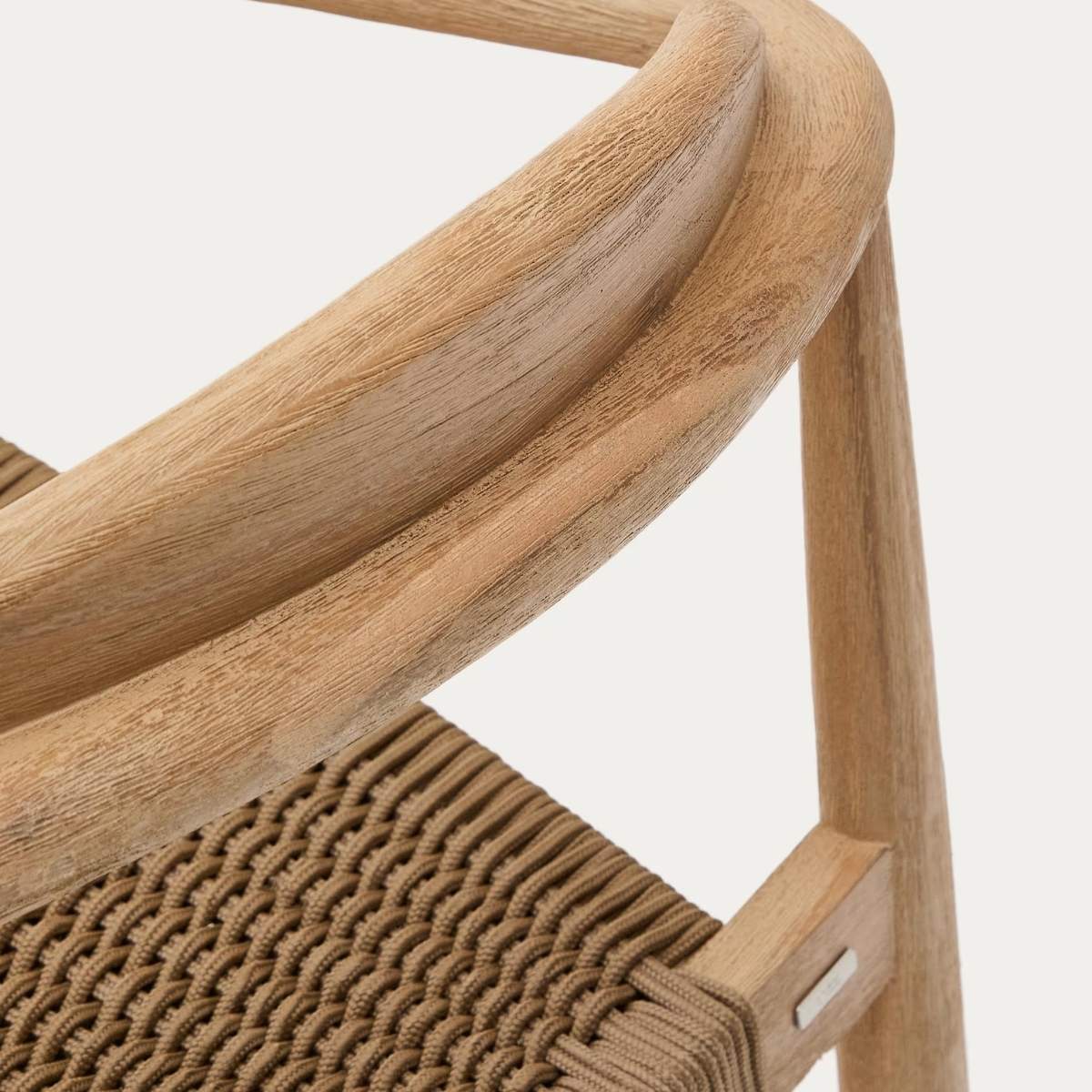 Kave Home Nina stackable chair in FSC 100% solid acacia wood and ecru rope cord