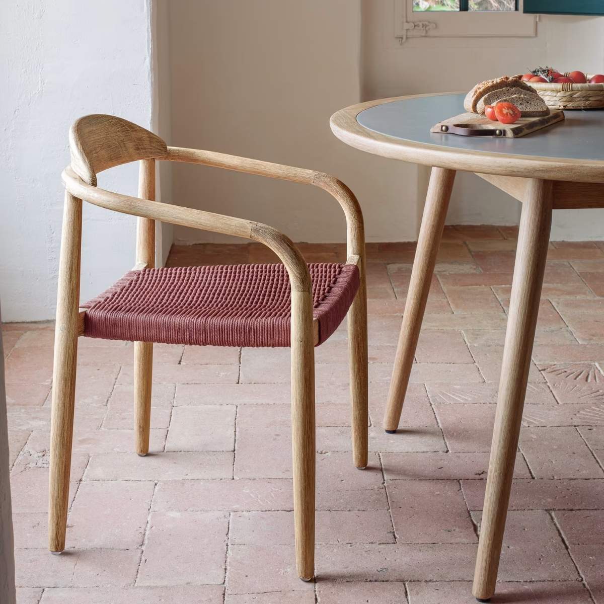 Kave Home Nina stackable chair in FSC 100% solid acacia wood and ecru rope cord