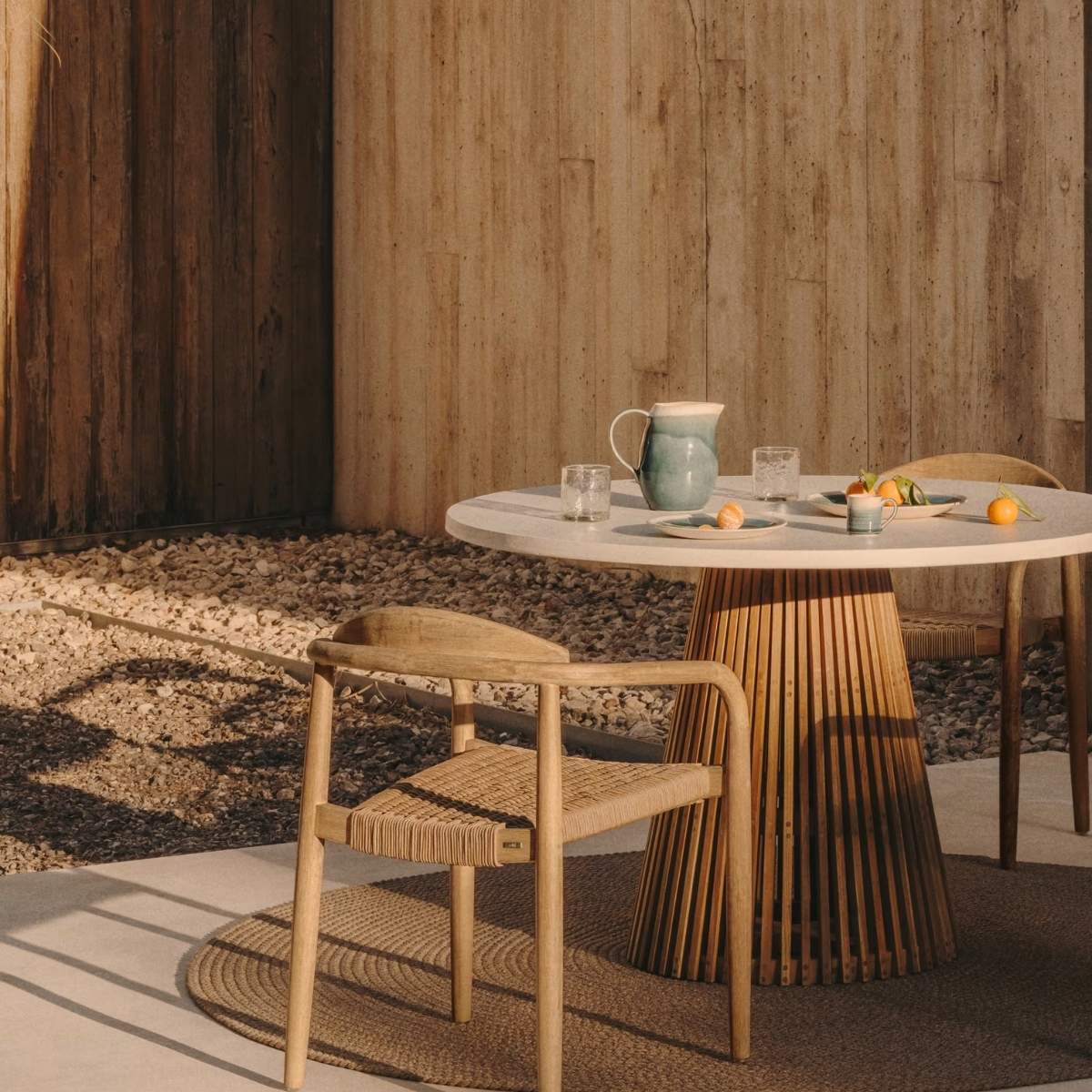 Kave Home Nina stackable chair in FSC 100% solid acacia wood and ecru rope cord