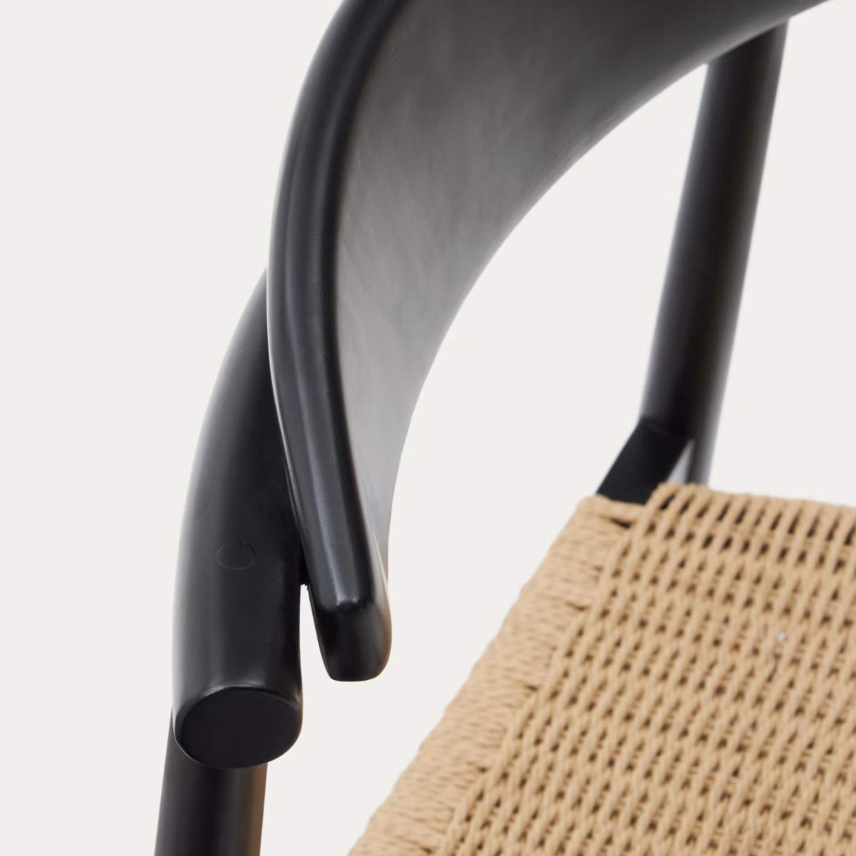 Kave Home Nina stool made of solid acacia wood with black finish and beige rope height 62 cm