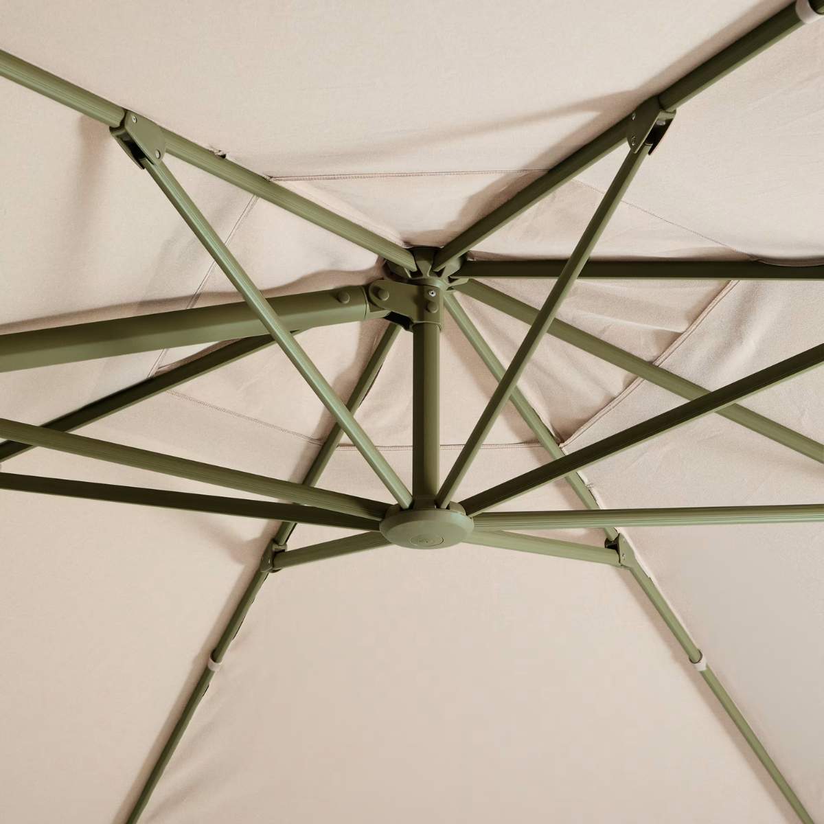 Kave Home Noli beige cantilever parasol with taupe aluminium structure 300 x 300cm