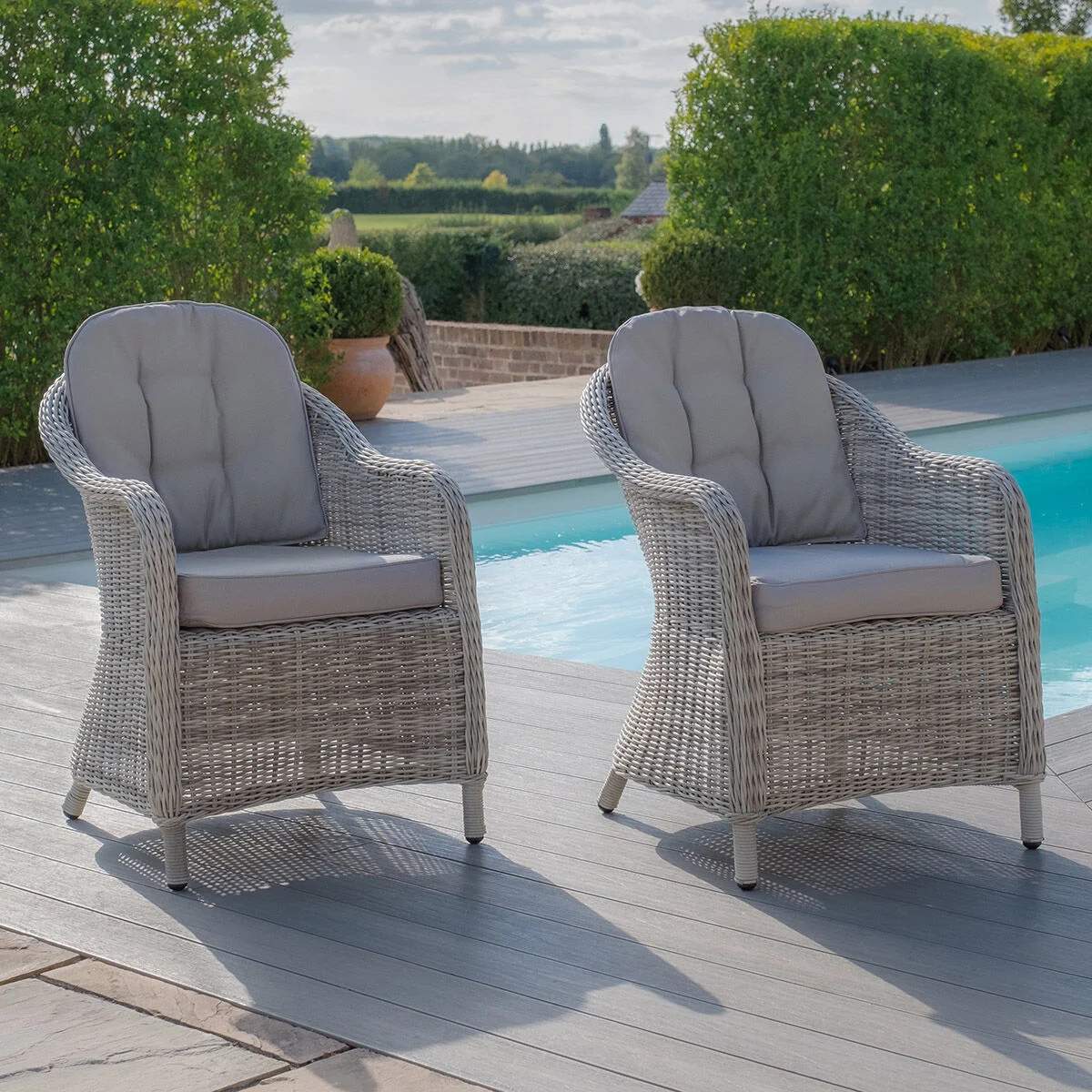 Maze Light Grey Pair of Oxford Heritage Dining chairs