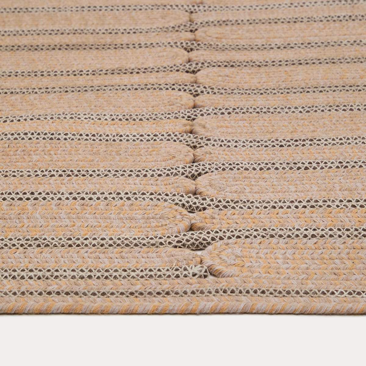 Kave Home Rug Olivan 100% PET light orange 200 x 300 cm