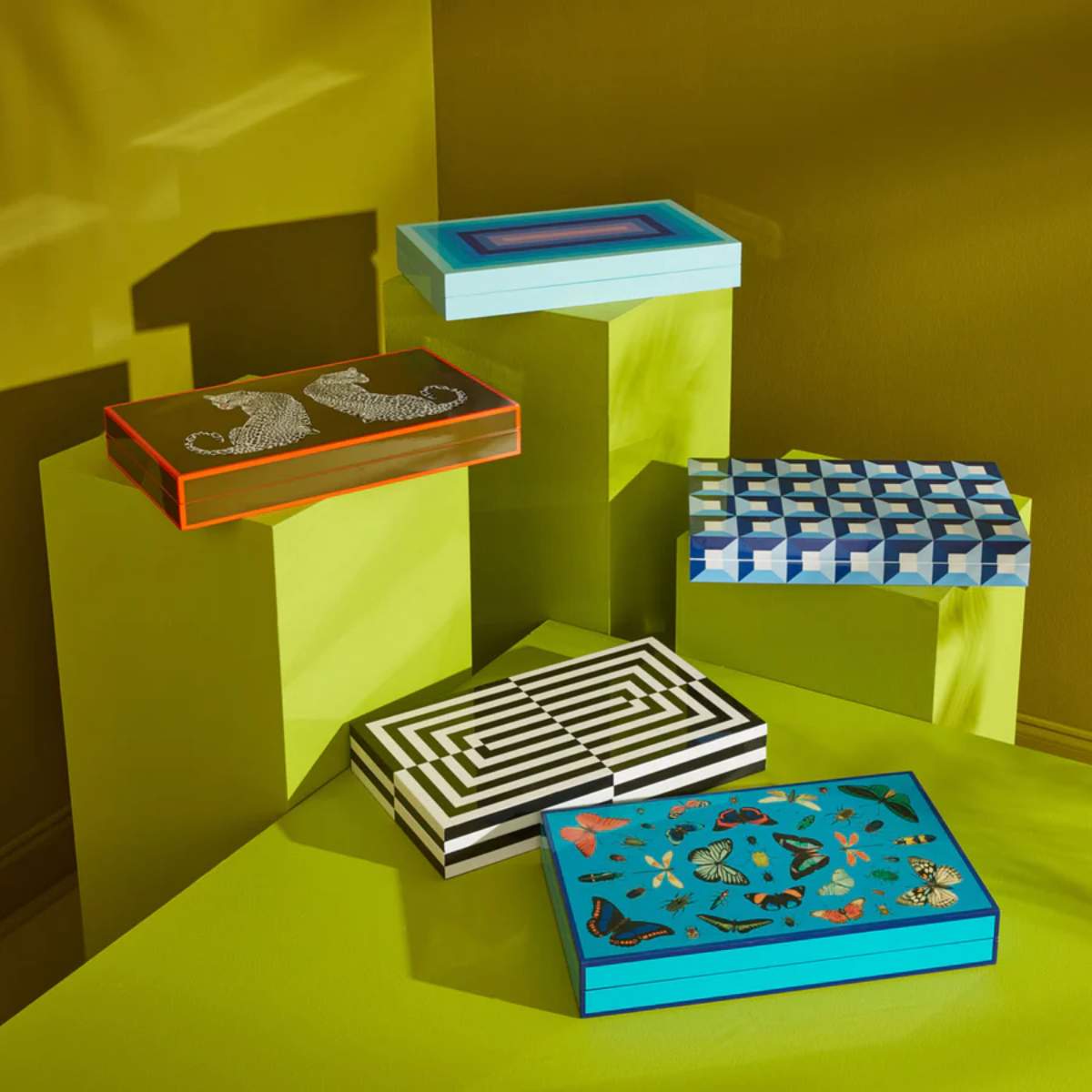 Jonathan Adler Op Art Backgammon Set
