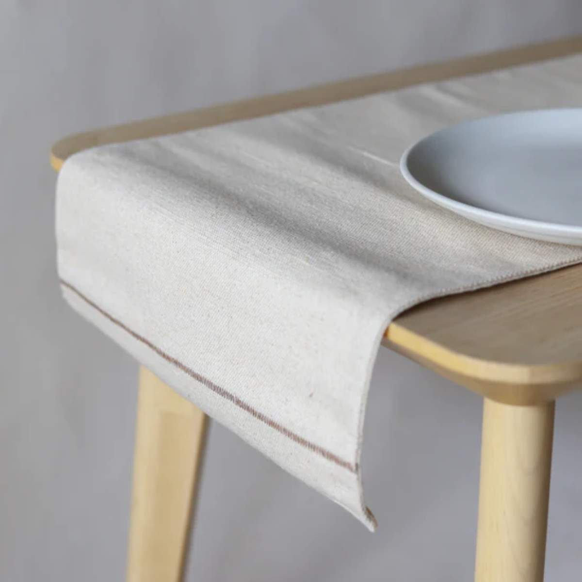 Chickidee Organic Lifestyle Juco Table Runner