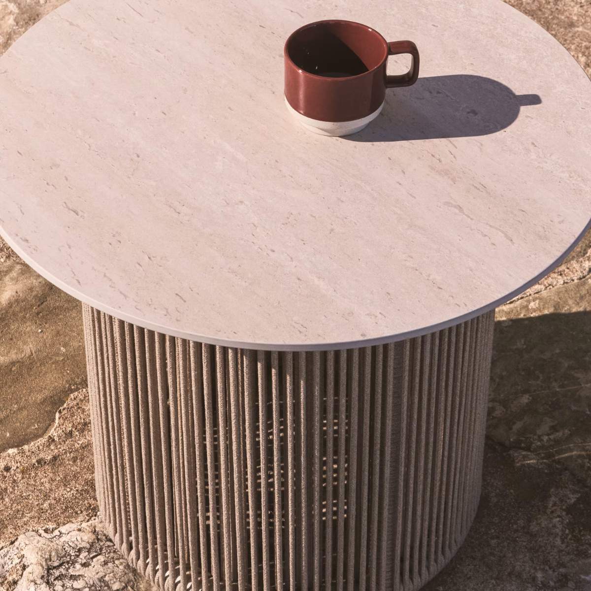 Kave Home Orosei outdoor side table in sintered stone, aluminium and ecru rope Ø 55 cm