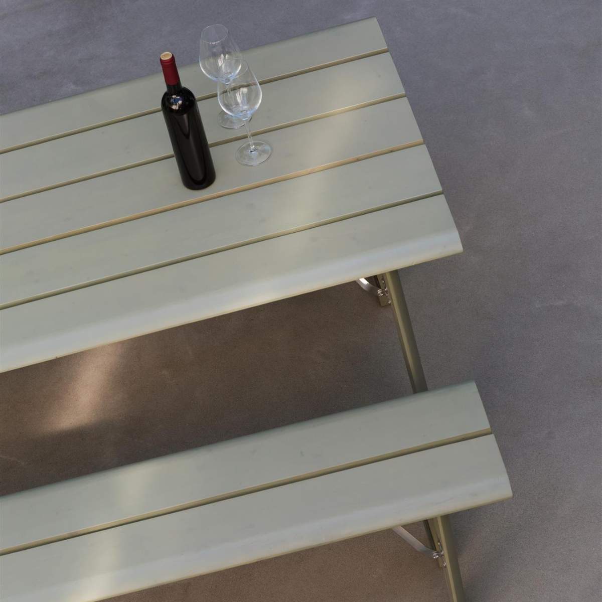 Zuiver Outdoor Bench Avenue Desert Sage