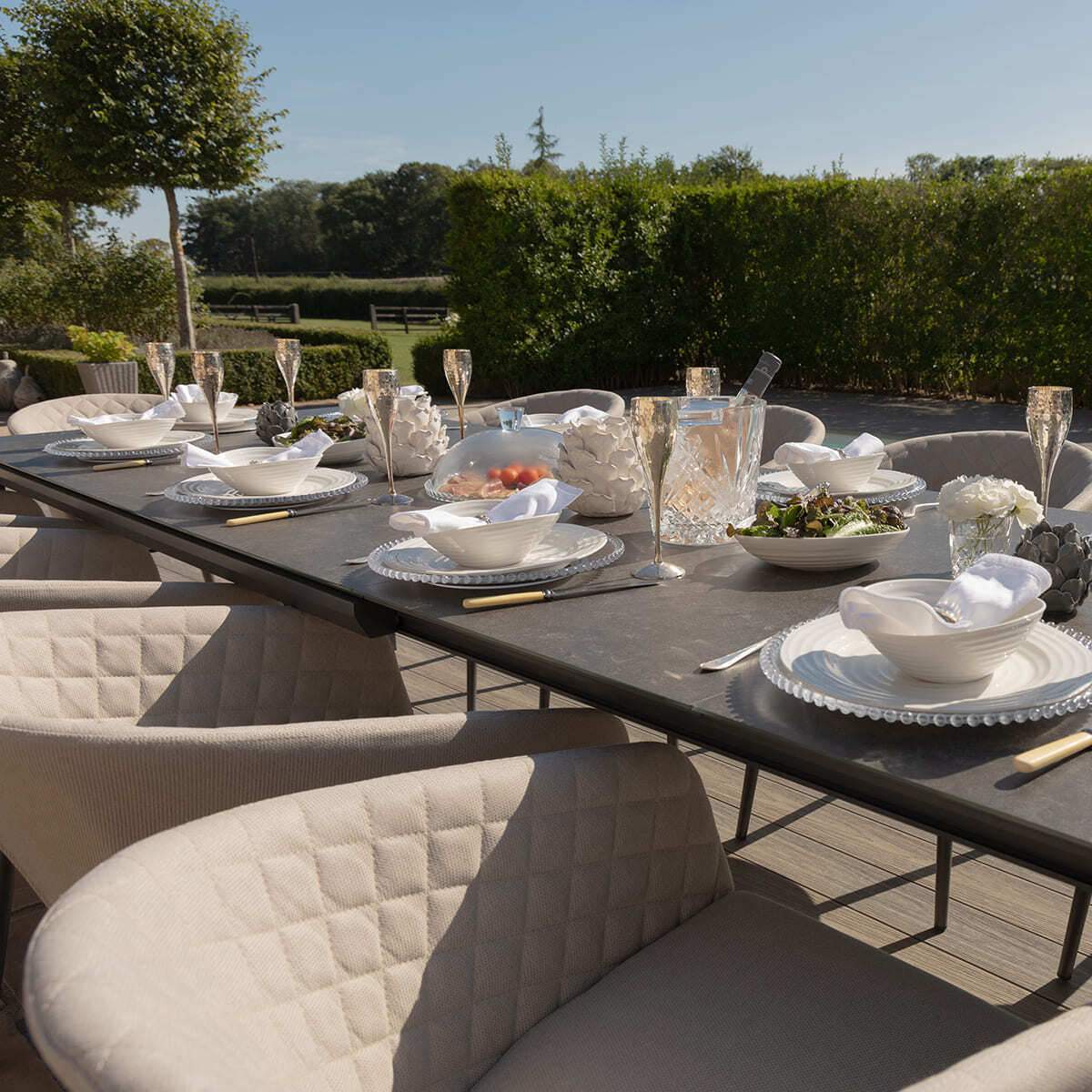 Maze - Outdoor Fabric Ambition 6-10 Seat Extending Dining Set