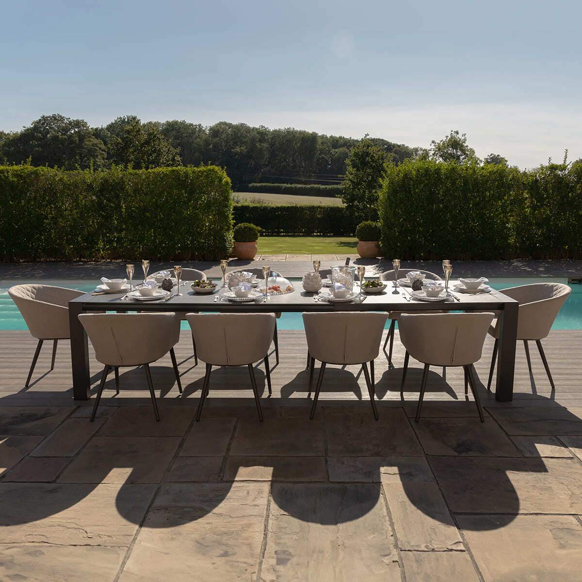 Maze - Outdoor Fabric Ambition 6-10 Seat Extending Dining Set