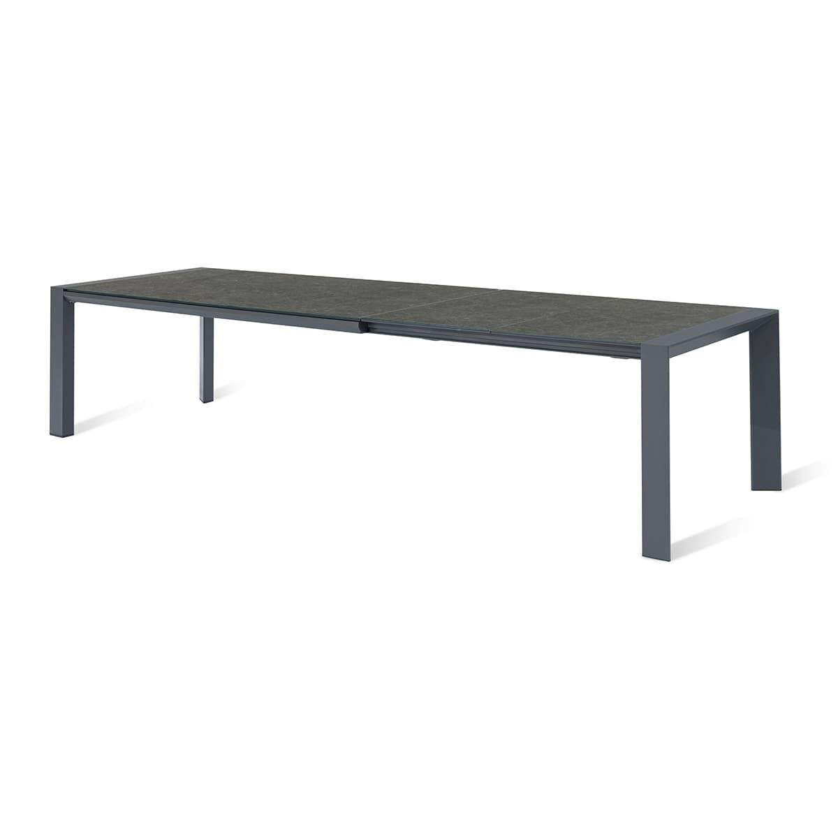 Maze - Outdoor Fabric Ambition 6-10 Seat Extending Dining Set