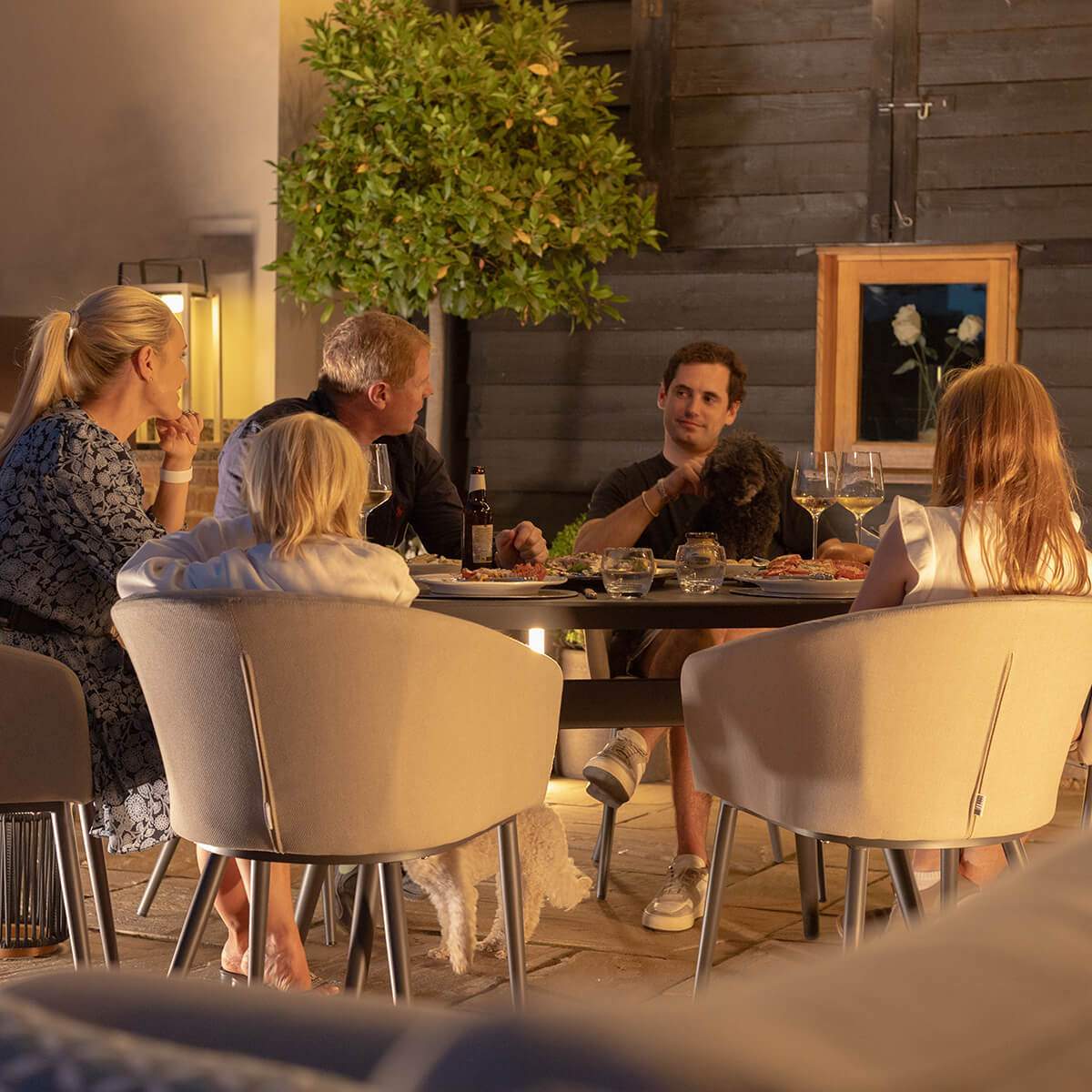 Maze - Outdoor Fabric Ambition 6 Seat Oval Dining Set