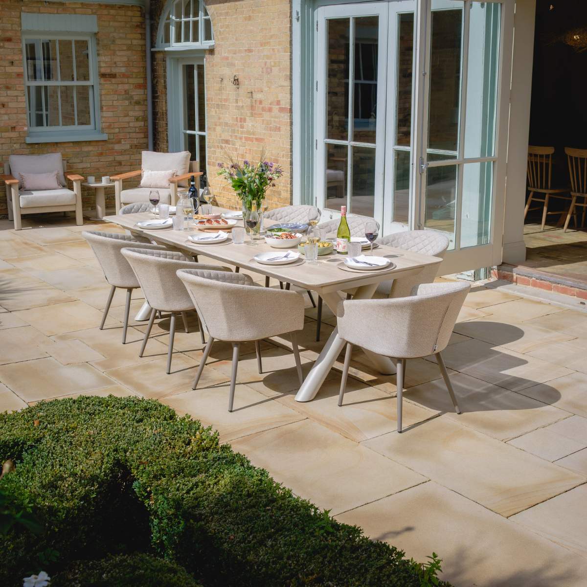 Maze - Outdoor Fabric Ambition 8-12 Seat Maxim Extending Dining Set