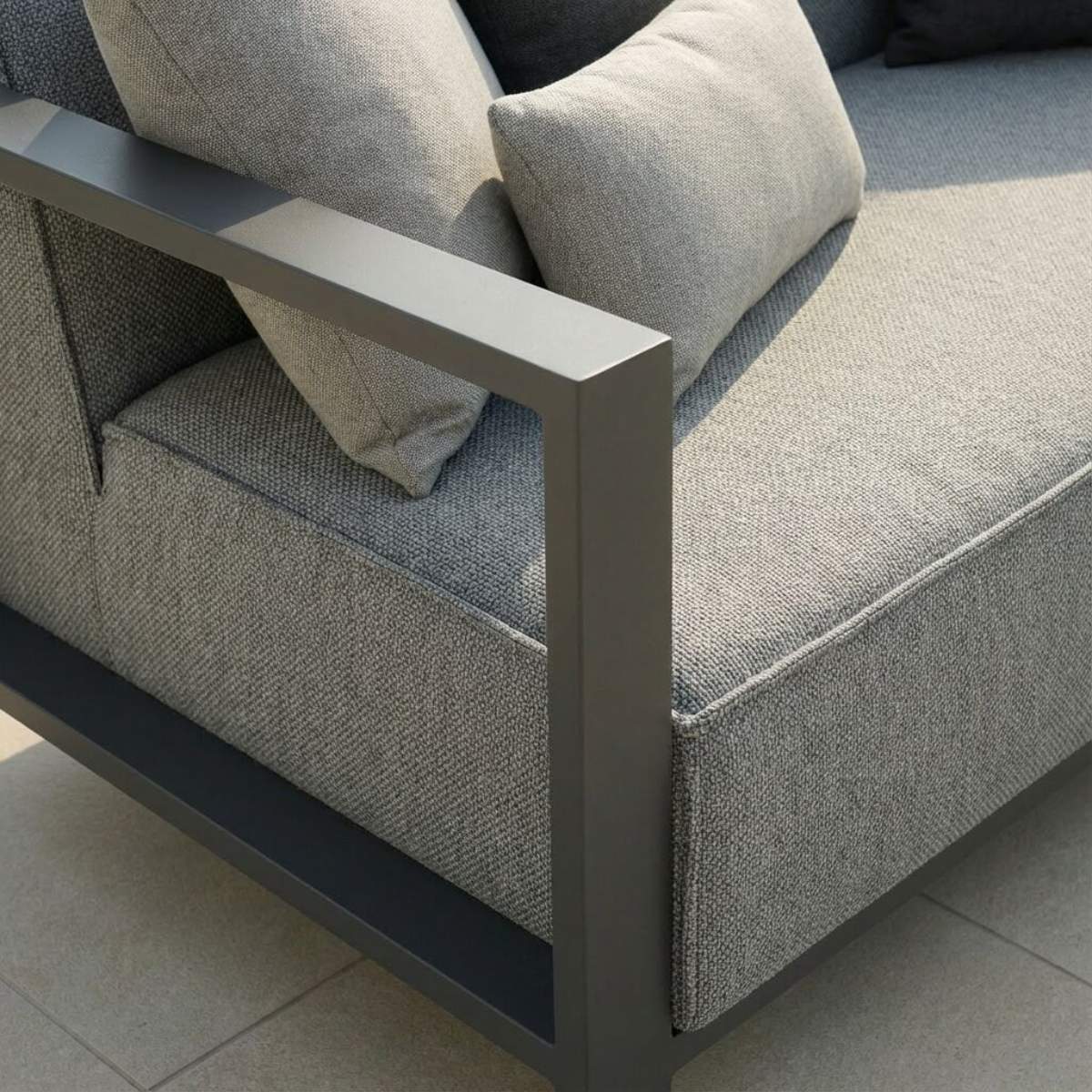 Maze - Outdoor Fabric Ibiza 2 Seat Sofa