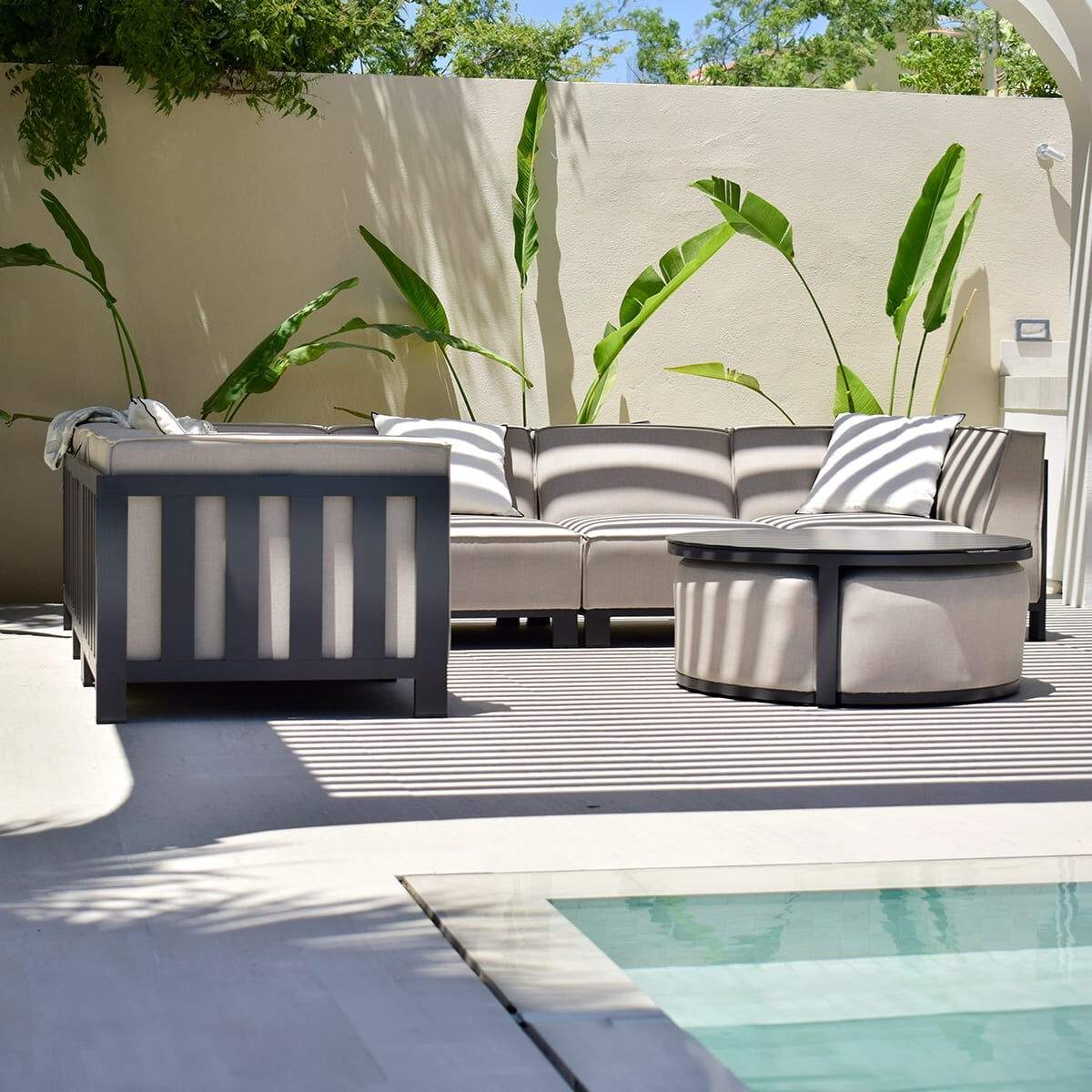 Maze - Outdoor Fabric Ibiza Medium Corner Sofa Set