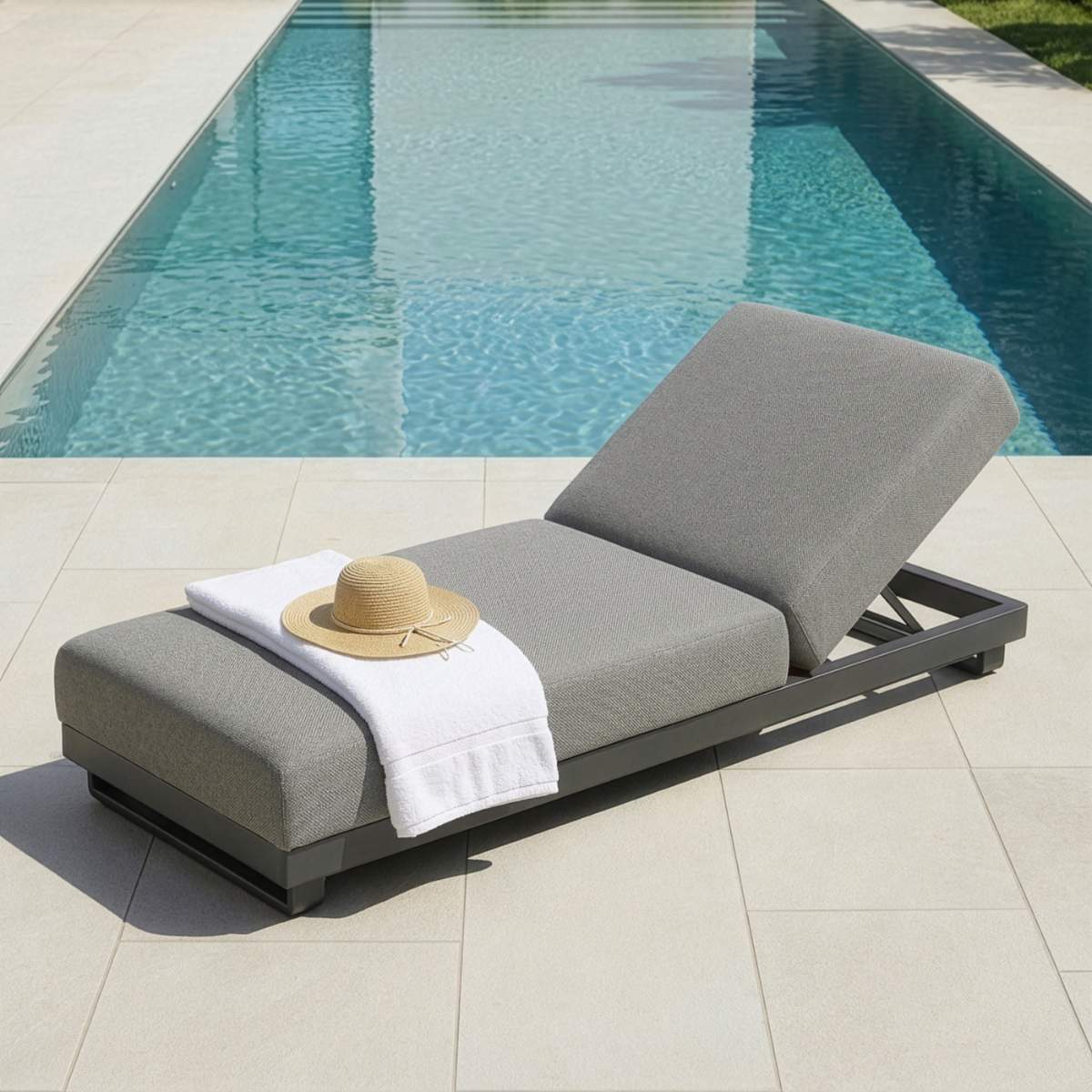 Maze - Outdoor Fabric Ibiza Sunlounger
